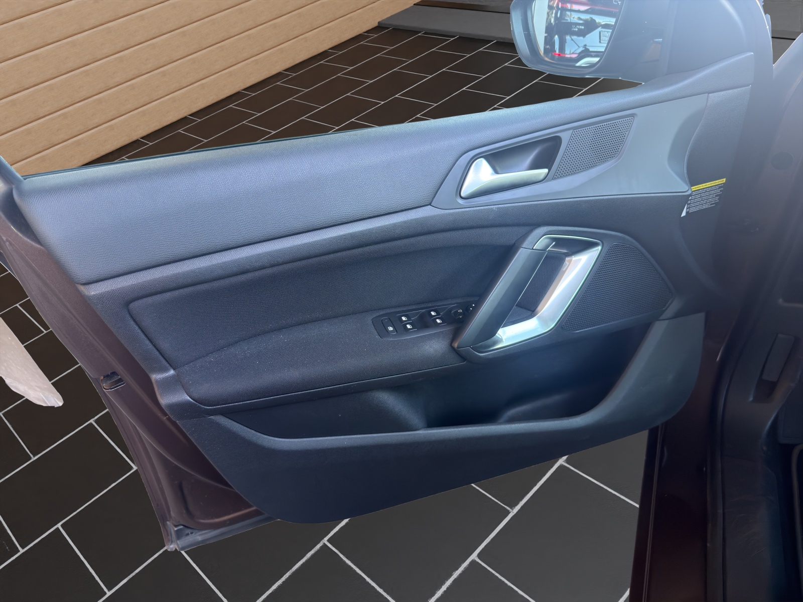 PEUGEOT 308 1.2 THP Active-image-13