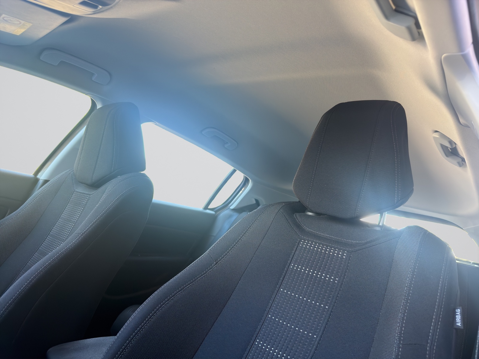 PEUGEOT 308 1.2 THP Active-image-14