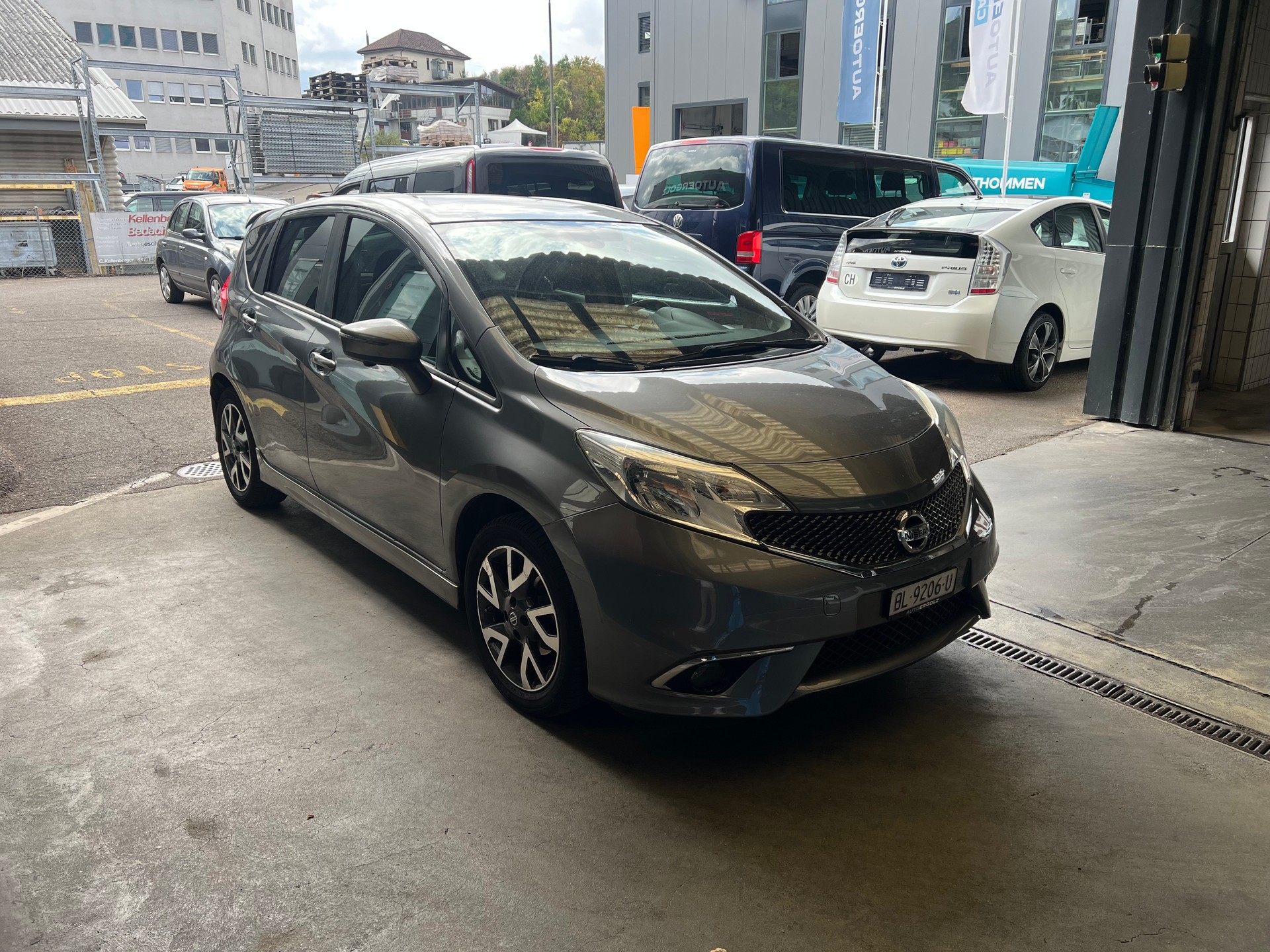 NISSAN Note 1.2 DIG-S acenta CVT-image-2