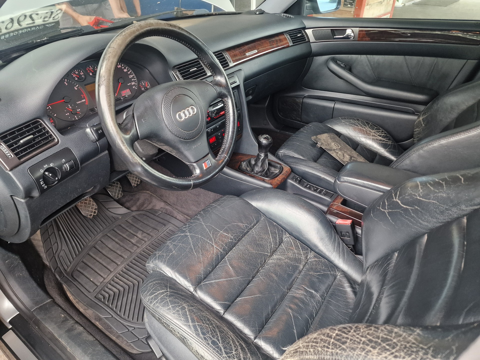 AUDI A6 Avant 2.7 T quattro Advance gepflegt AHK MFK Neu 12Mt Gara-image-6