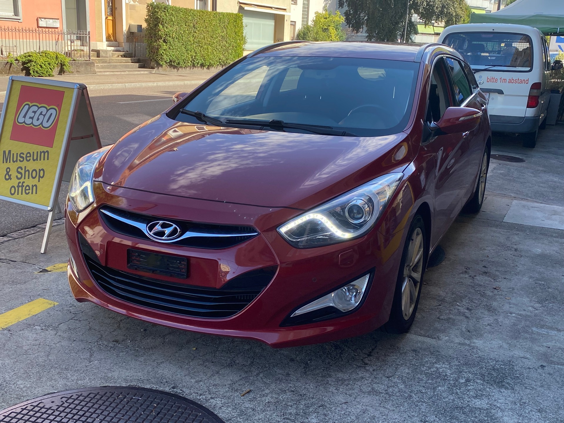 HYUNDAI i40 Wagon 1.7 CRDI Style Automatic, ab MFK 01.2026-image-0