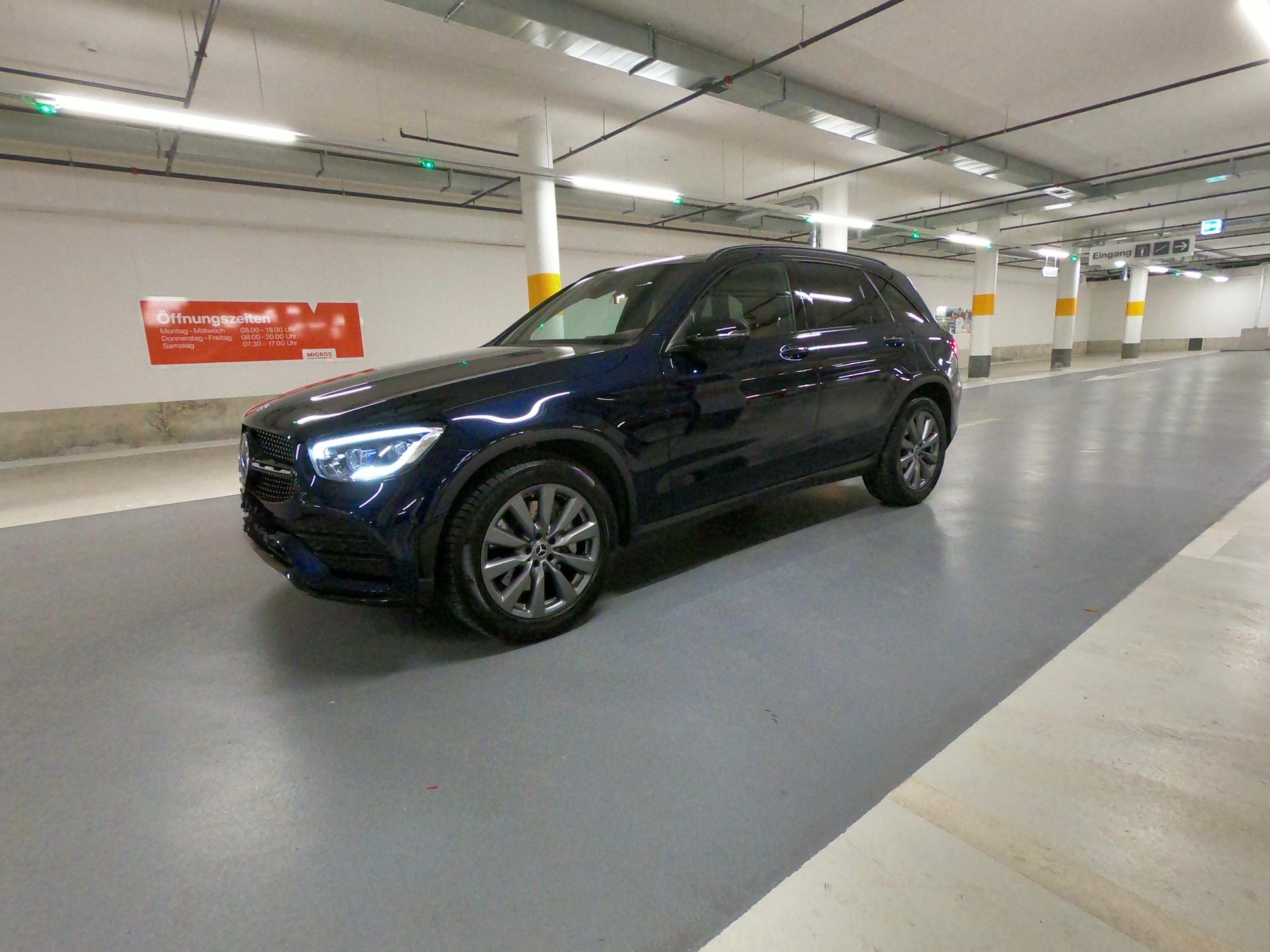 MERCEDES-BENZ AMG Line 4Matic 9G-Tronic-image-2