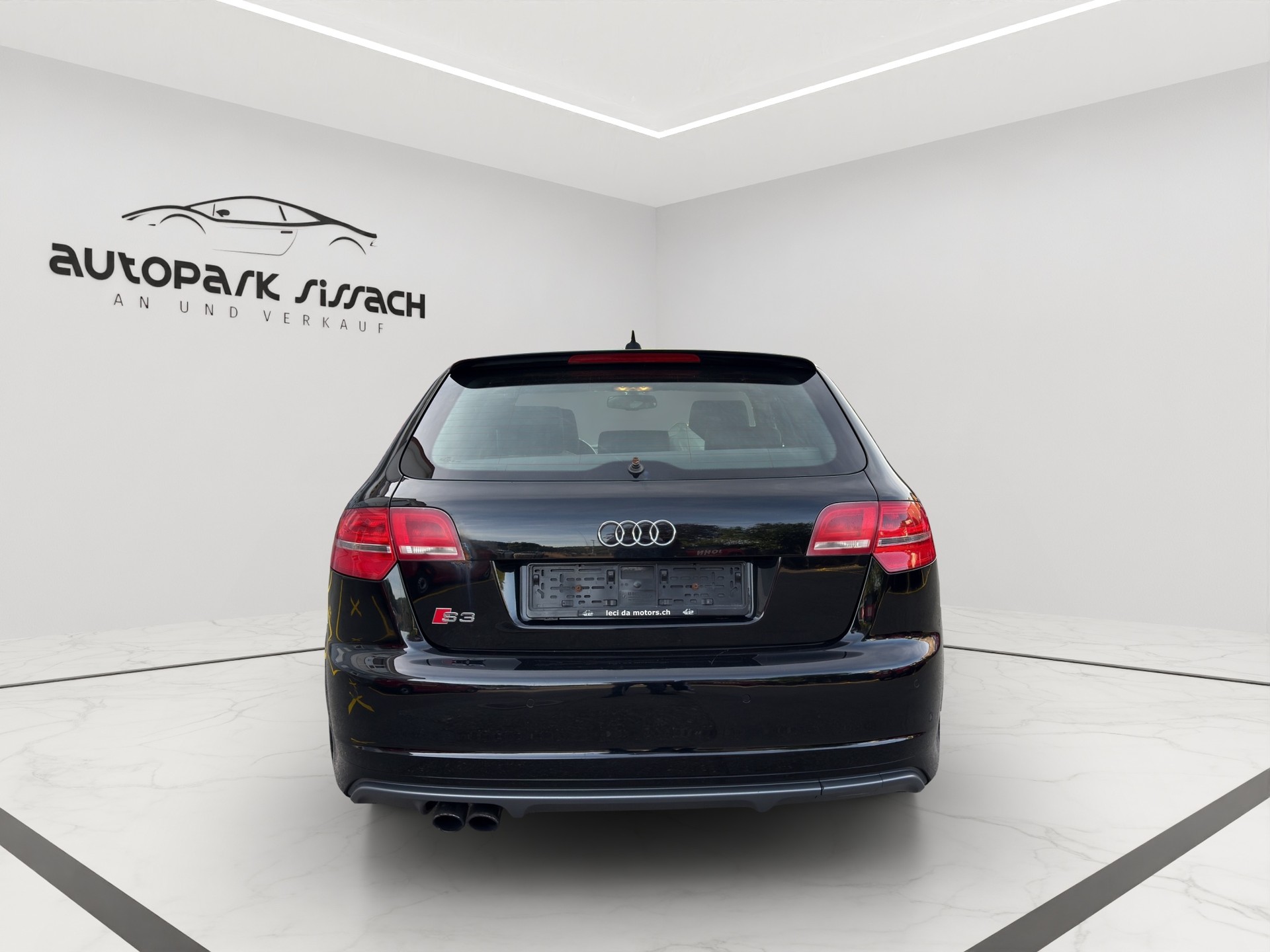 AUDI S3 Sportback 2.0 TFSI quattro S-tronic-image-5