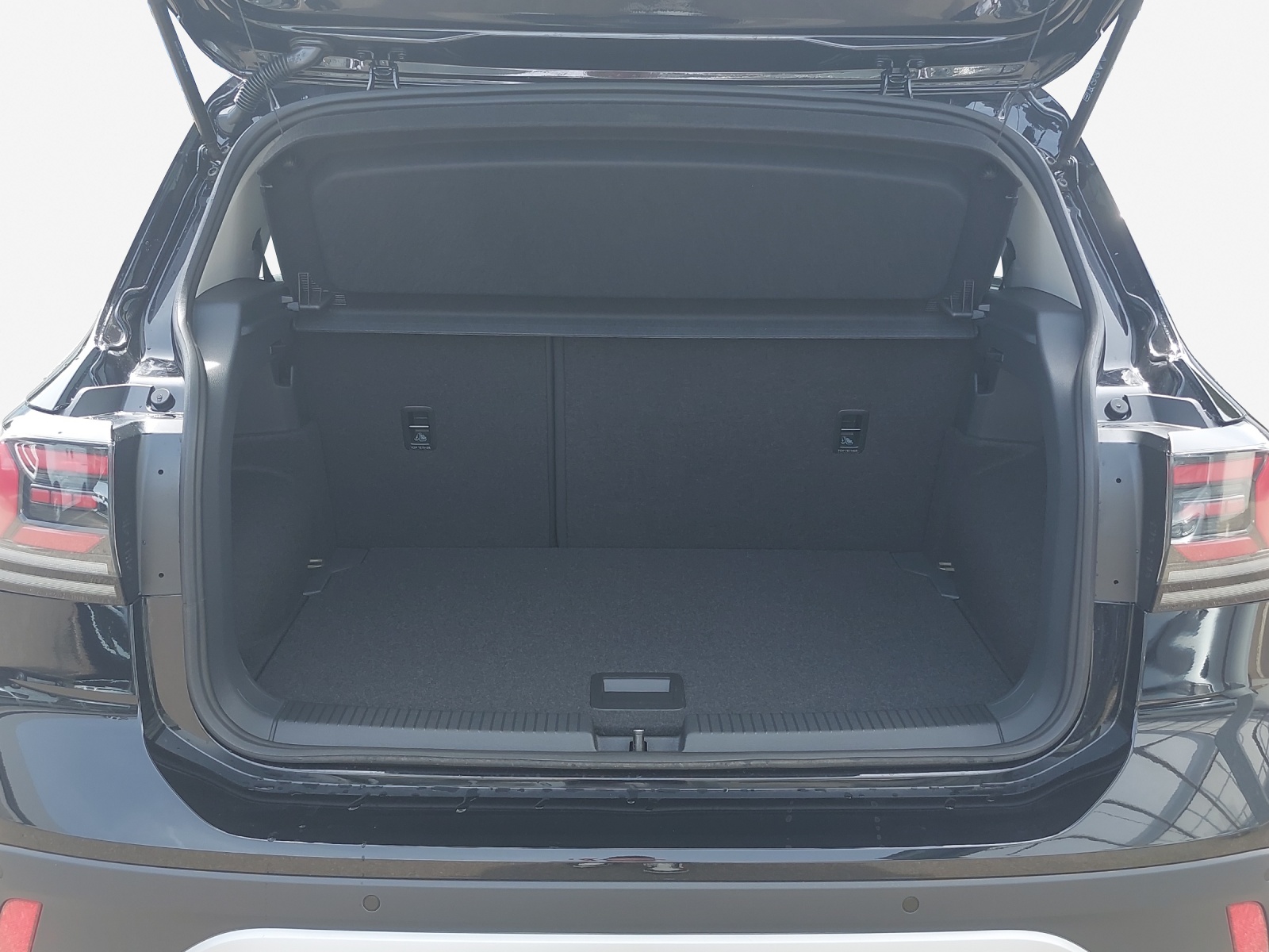 VW T-Cross 1.0 TSI EVO Life DSG-image-12