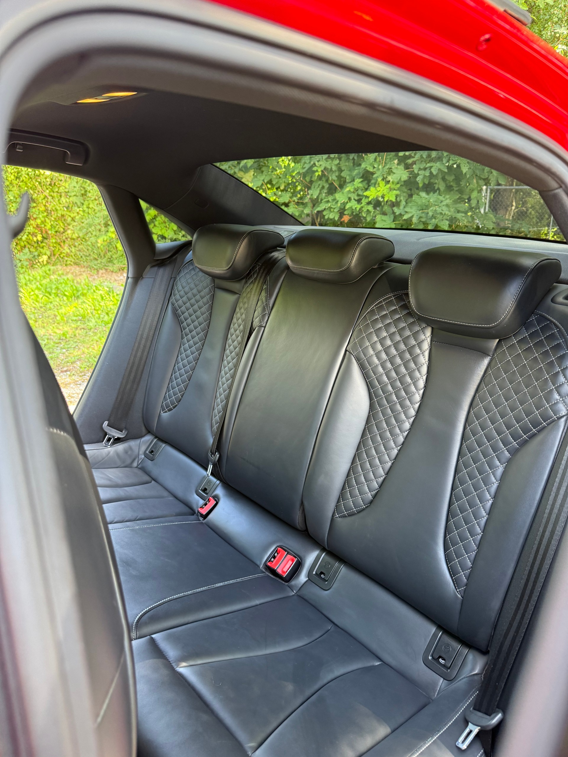 AUDI 2.0 T FSI quattro S-Tronic-image-8