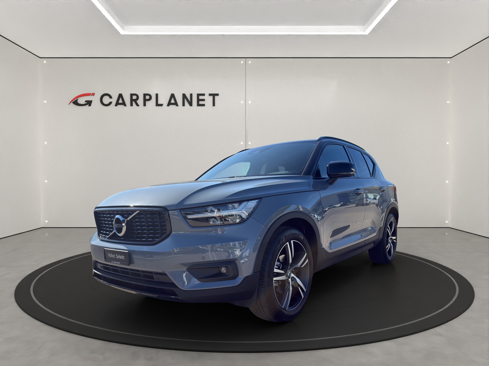 VOLVO XC40 T3 R-Design Geartronic-image-0