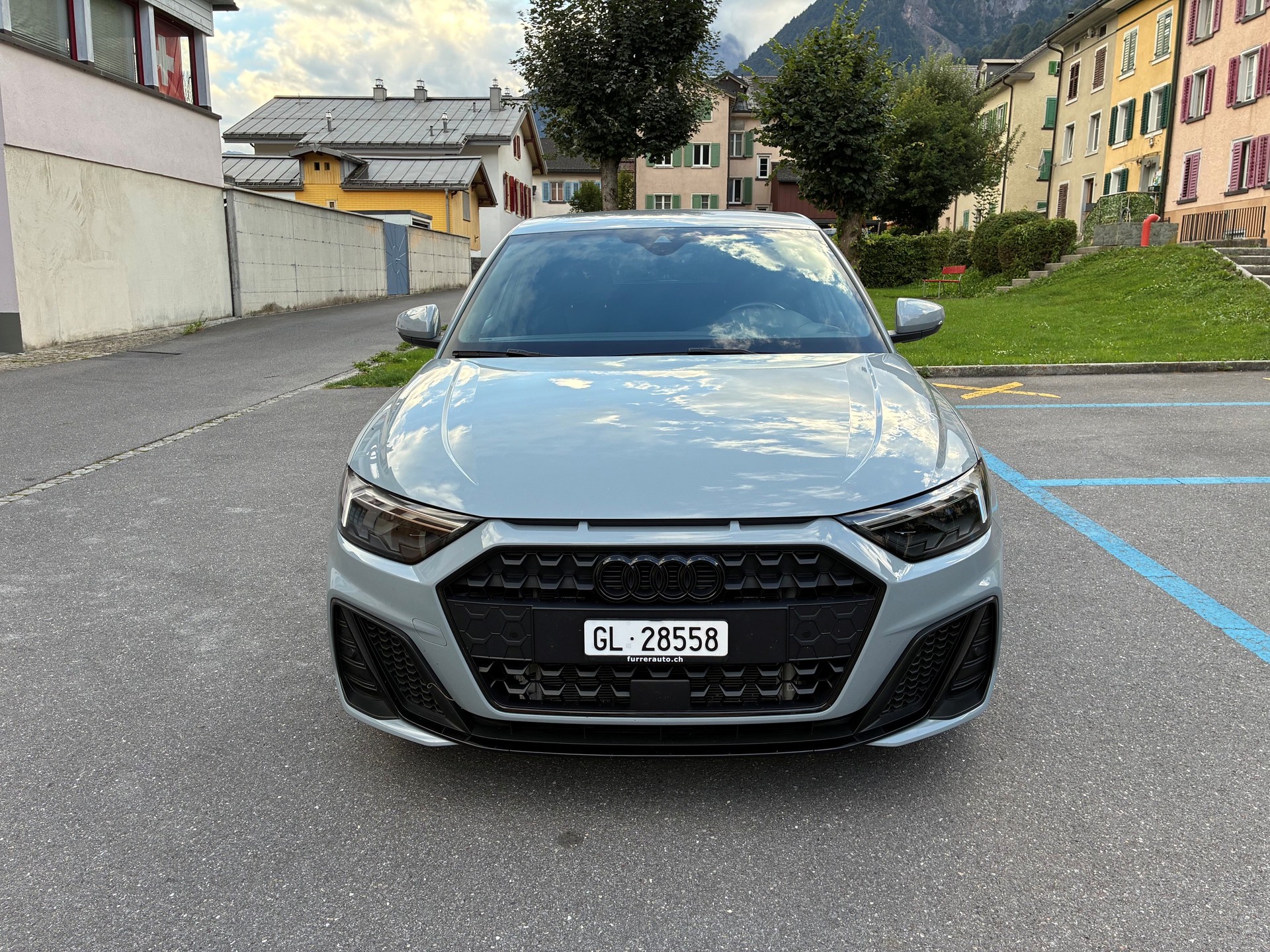 AUDI 1.0 30 TFSI S Line Attraction S-Tronic | Vollausstattung-image-2
