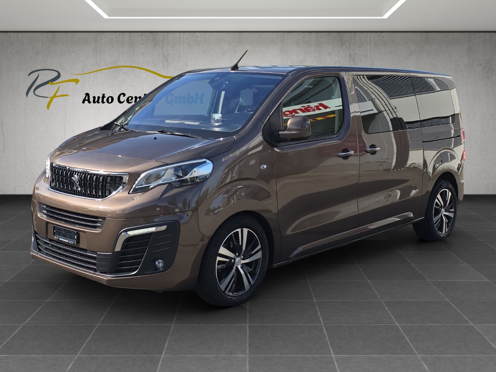 PEUGEOT Traveller 2.0 BlueHDi Business Standard EAT — slika 1
