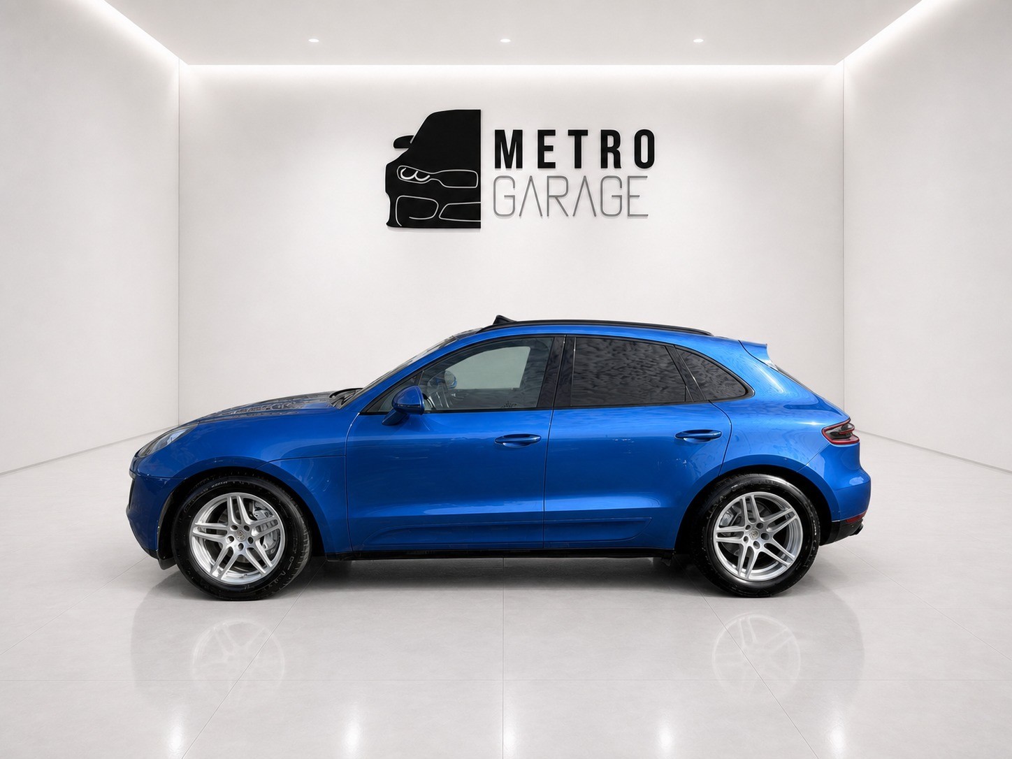 PORSCHE Macan S Diesel PDK-showroom-element-1