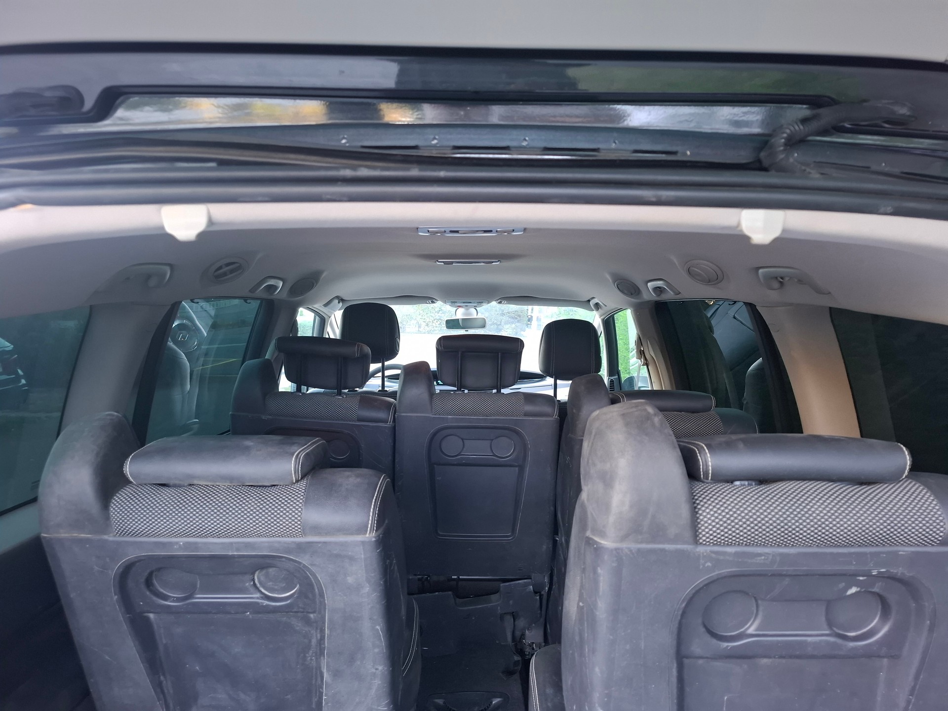 RENAULT Grand Espace 2.0 dCi Dynamique Automatic-image-5
