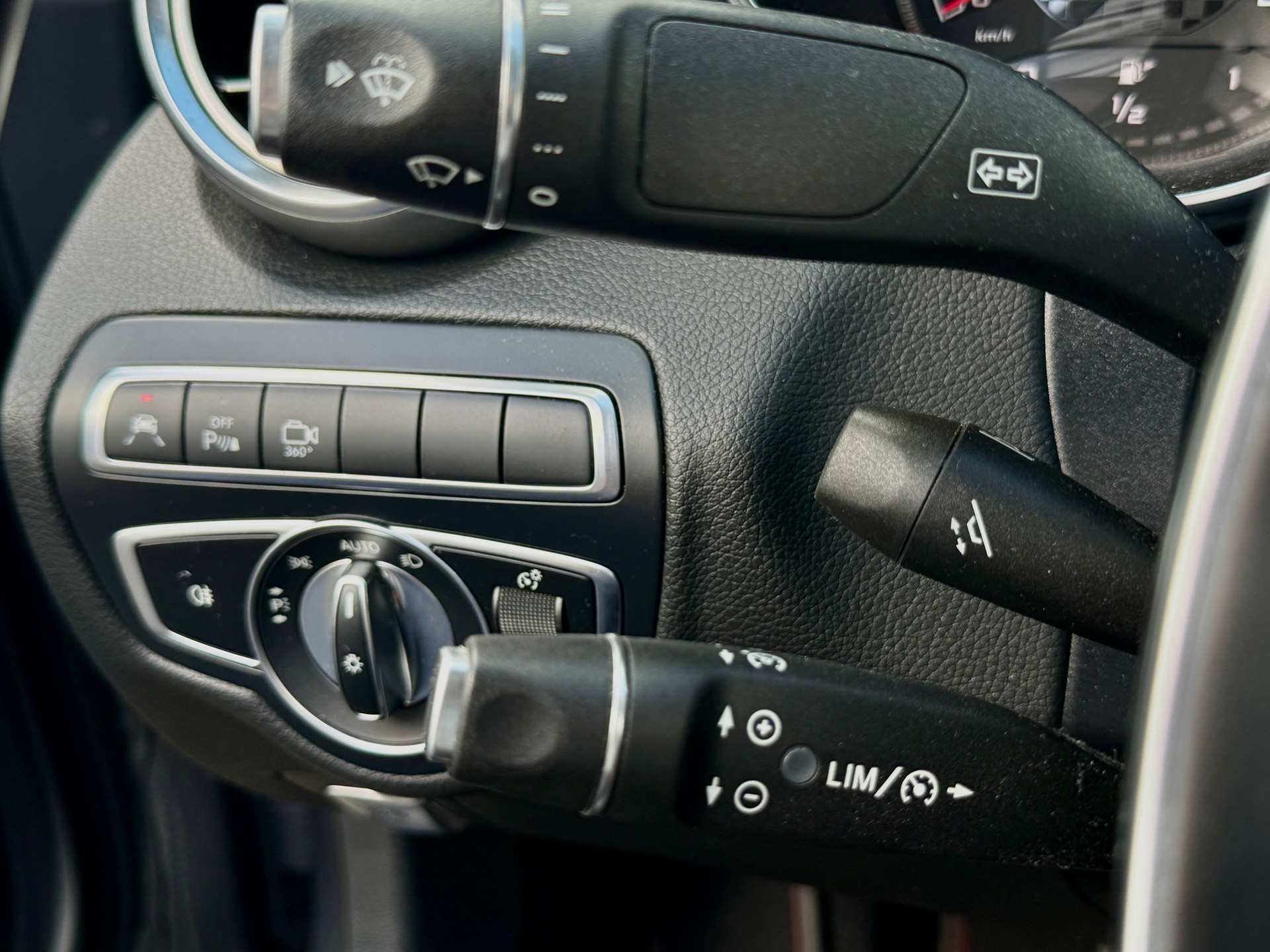 MERCEDES-BENZ C 43 AMG 4Matic 9G-Tronic AMG-Performance-Abgasanlage-image-21