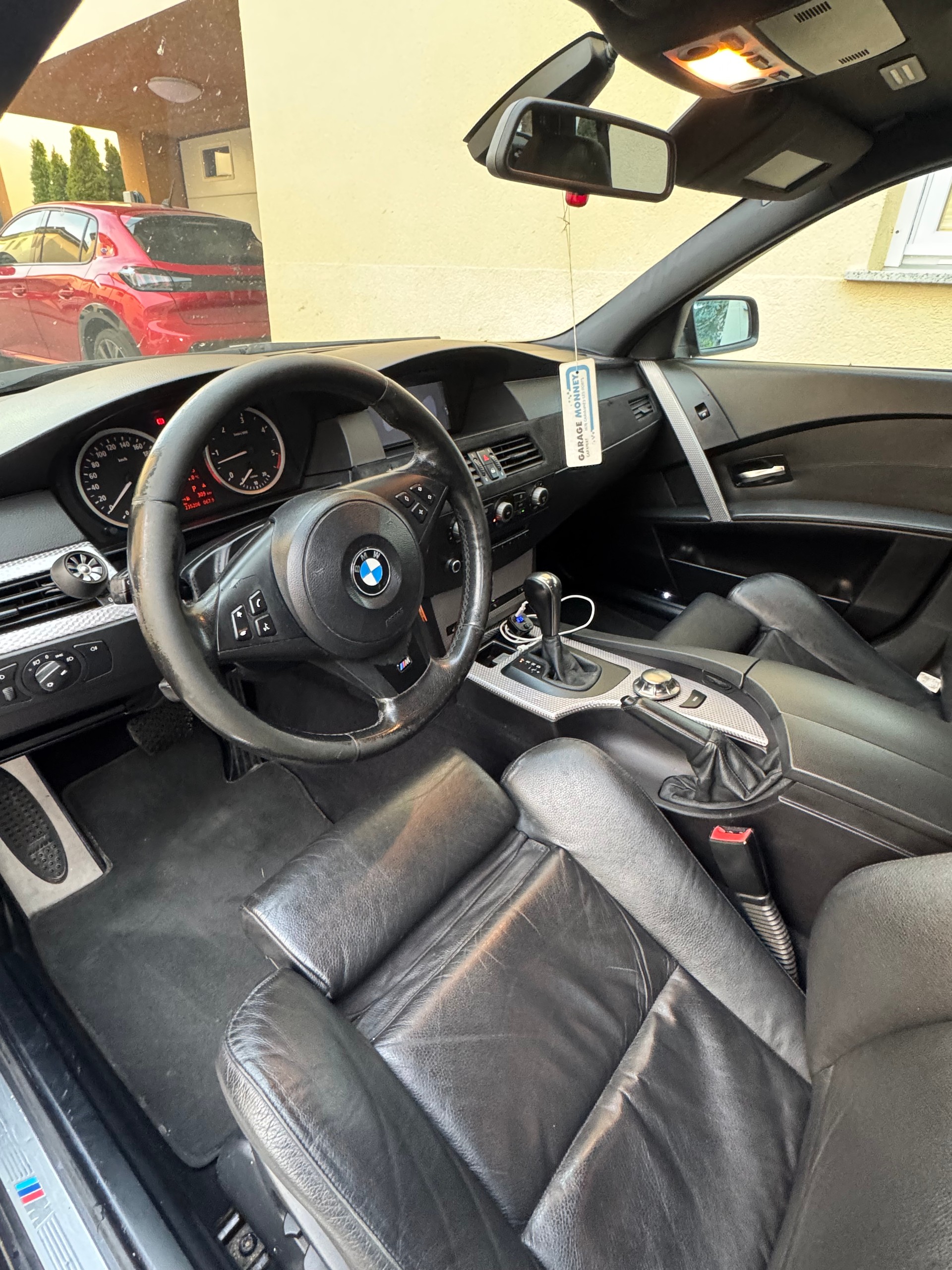 BMW 530d Touring-image-5