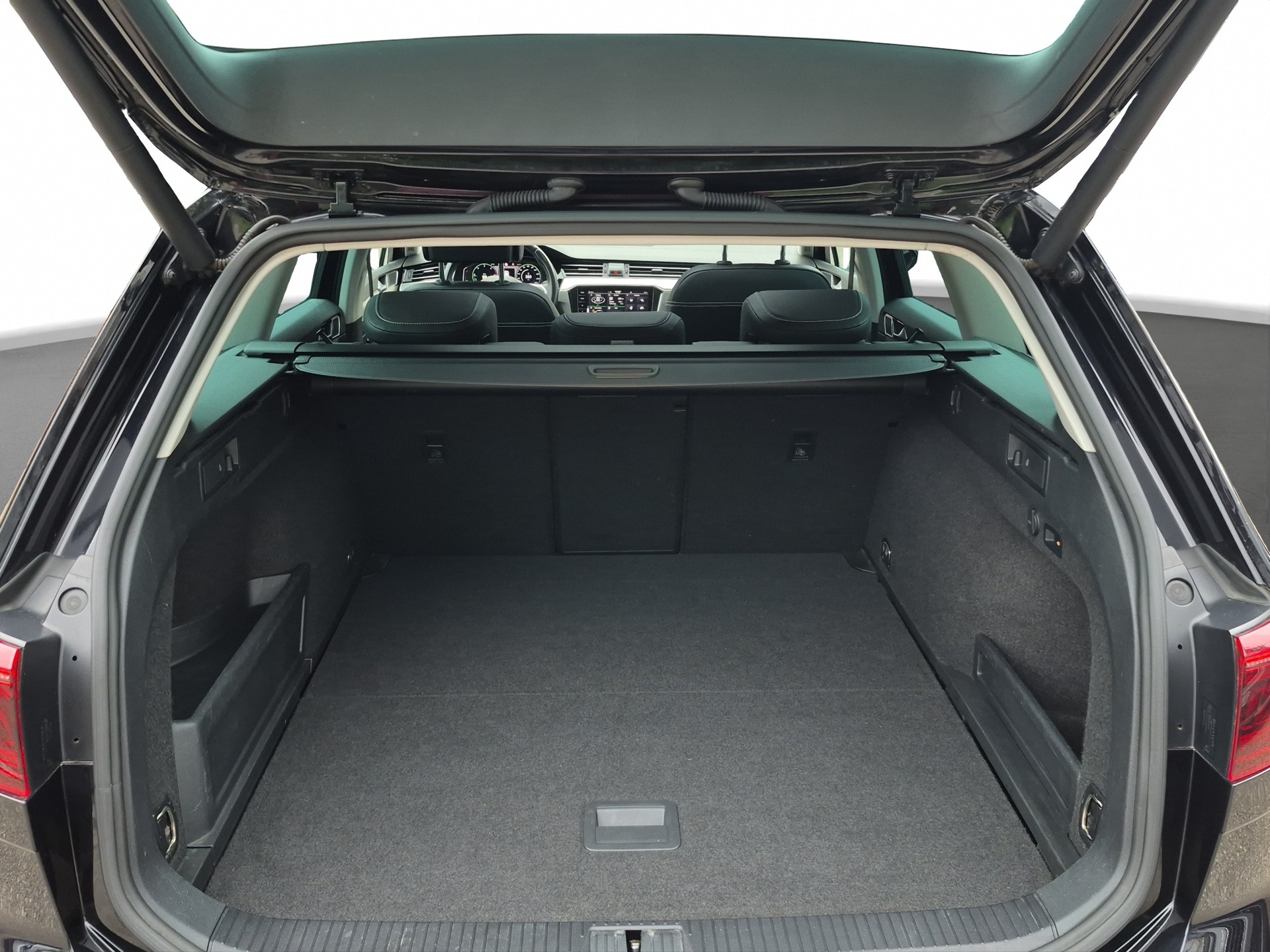 VW Passat 2.0 TDI BMT Highline 4Motion DSG *Anhängerkupplung/Massagesitze*-image-12