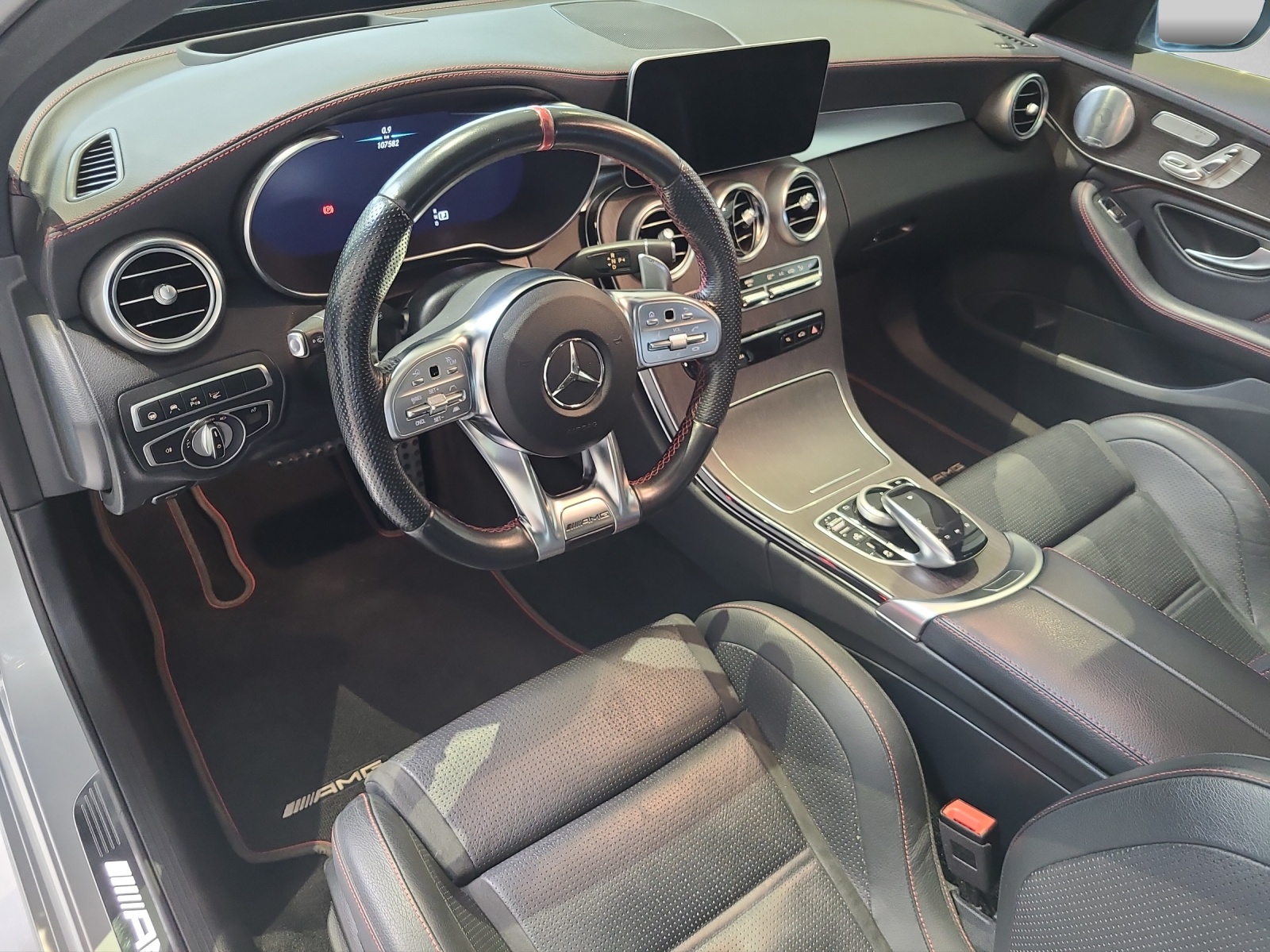 MERCEDES-BENZ C 43 AMG 4matic T-image-12