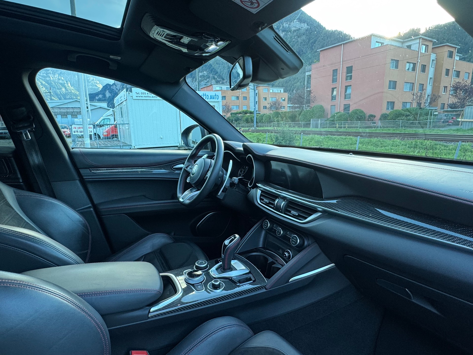ALFA ROMEO Stelvio 2.0 Estrema Sky Q4-image-10