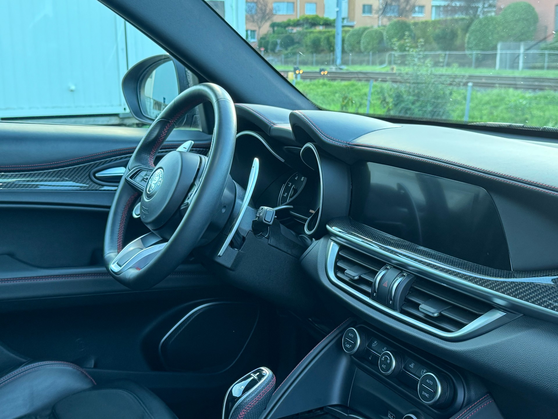 ALFA ROMEO Stelvio 2.0 Estrema Sky Q4-image-11