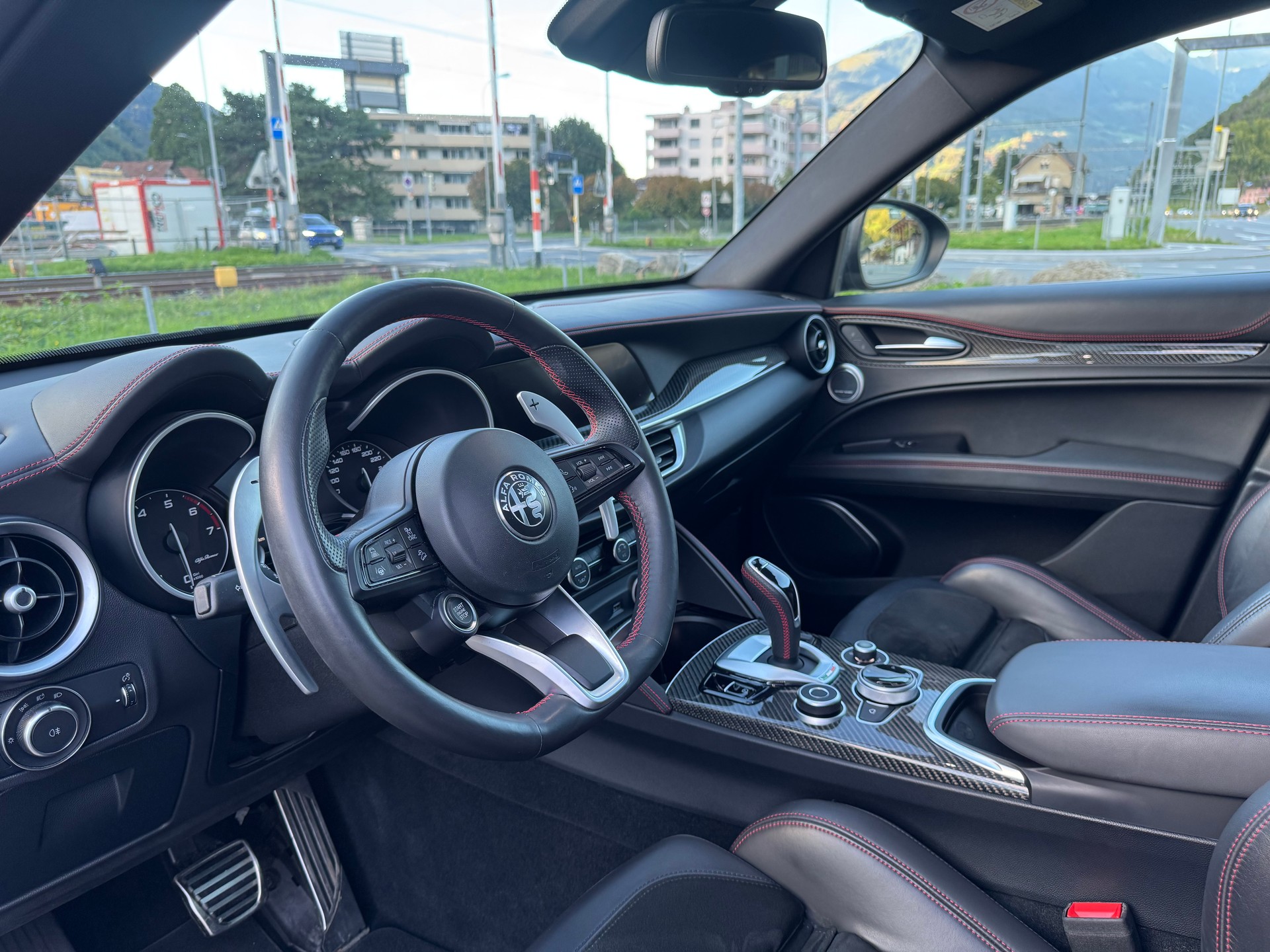 ALFA ROMEO Stelvio 2.0 Estrema Sky Q4-image-8