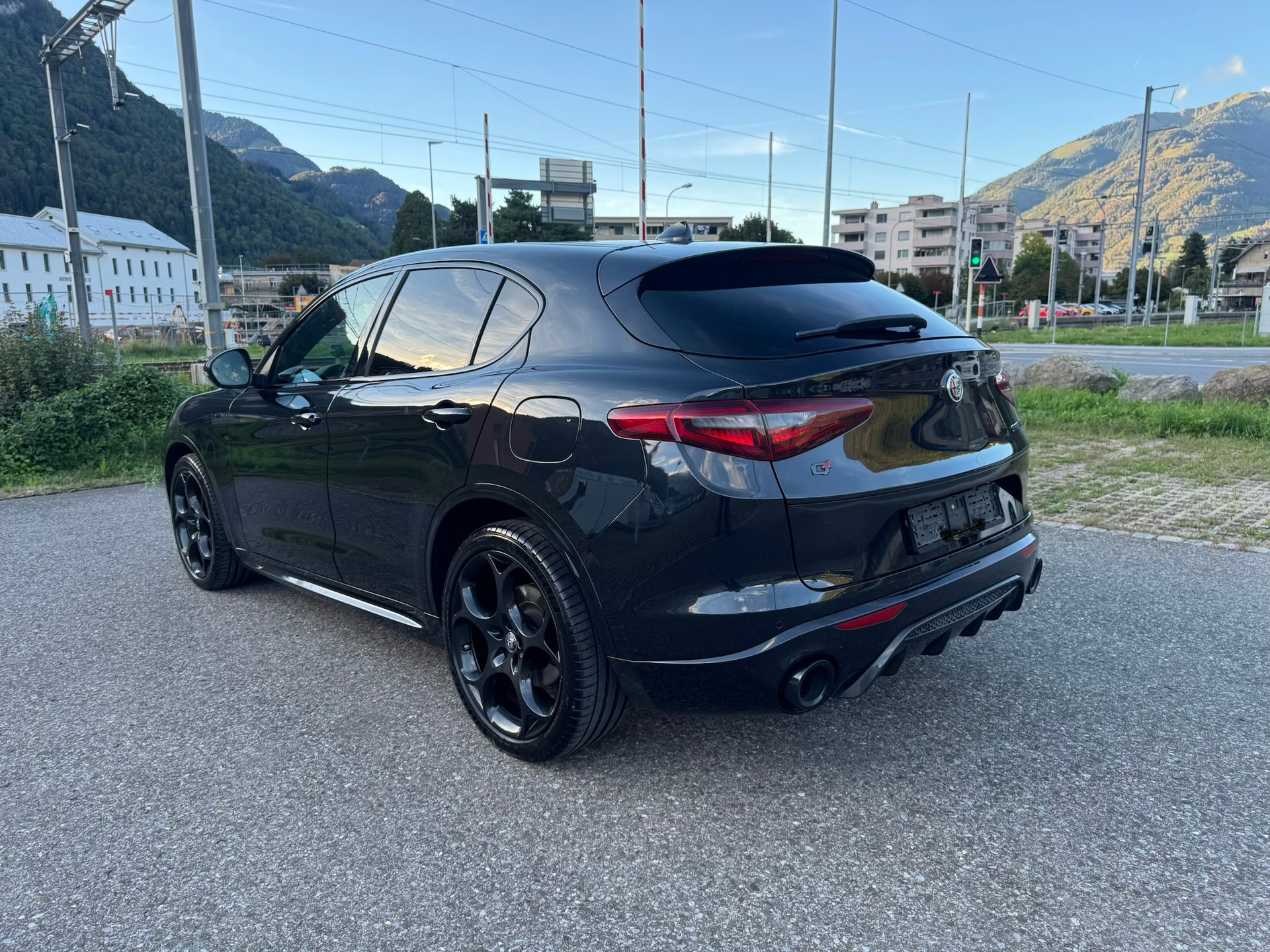 ALFA ROMEO Stelvio 2.0 Estrema Sky Q4-image-1