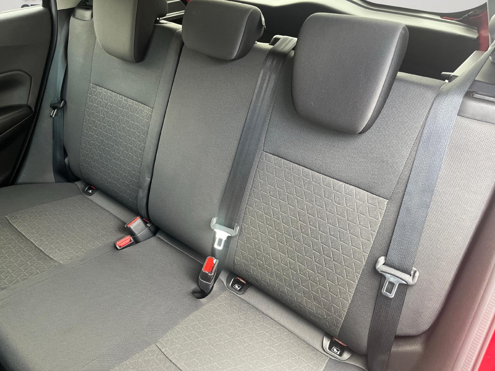 SUZUKI Swift 1.2 Compact+ Hybrid 4x4-image-12