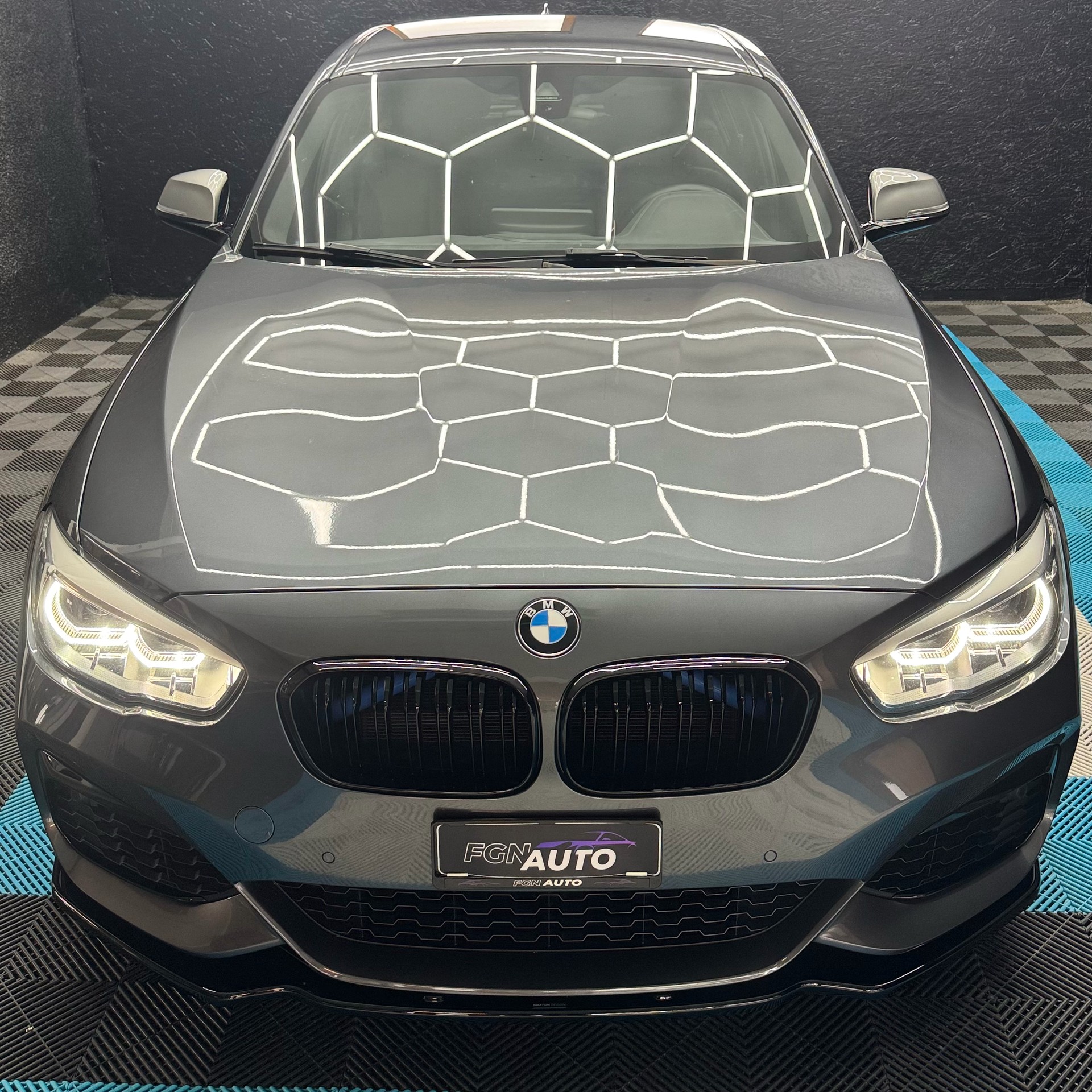 BMW M140i xDrive Steptronic-image-0