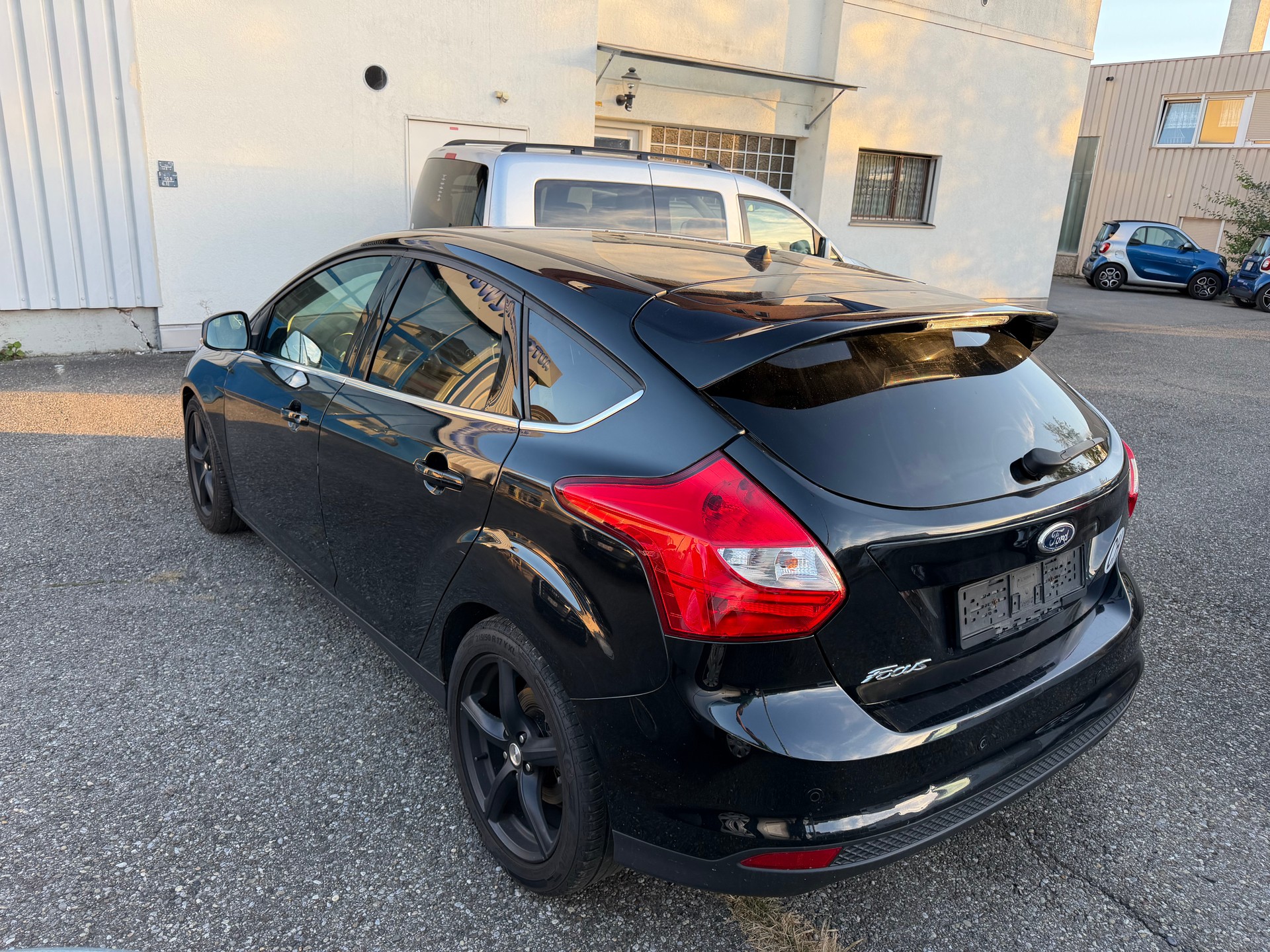 FORD Focus 2.0 TDCi Trend PowerShift-image-2
