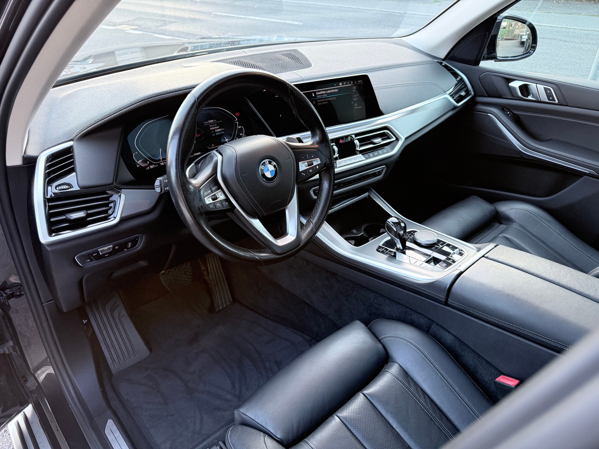 BMW X5 xDrive45e xLine Steptronic-image-7