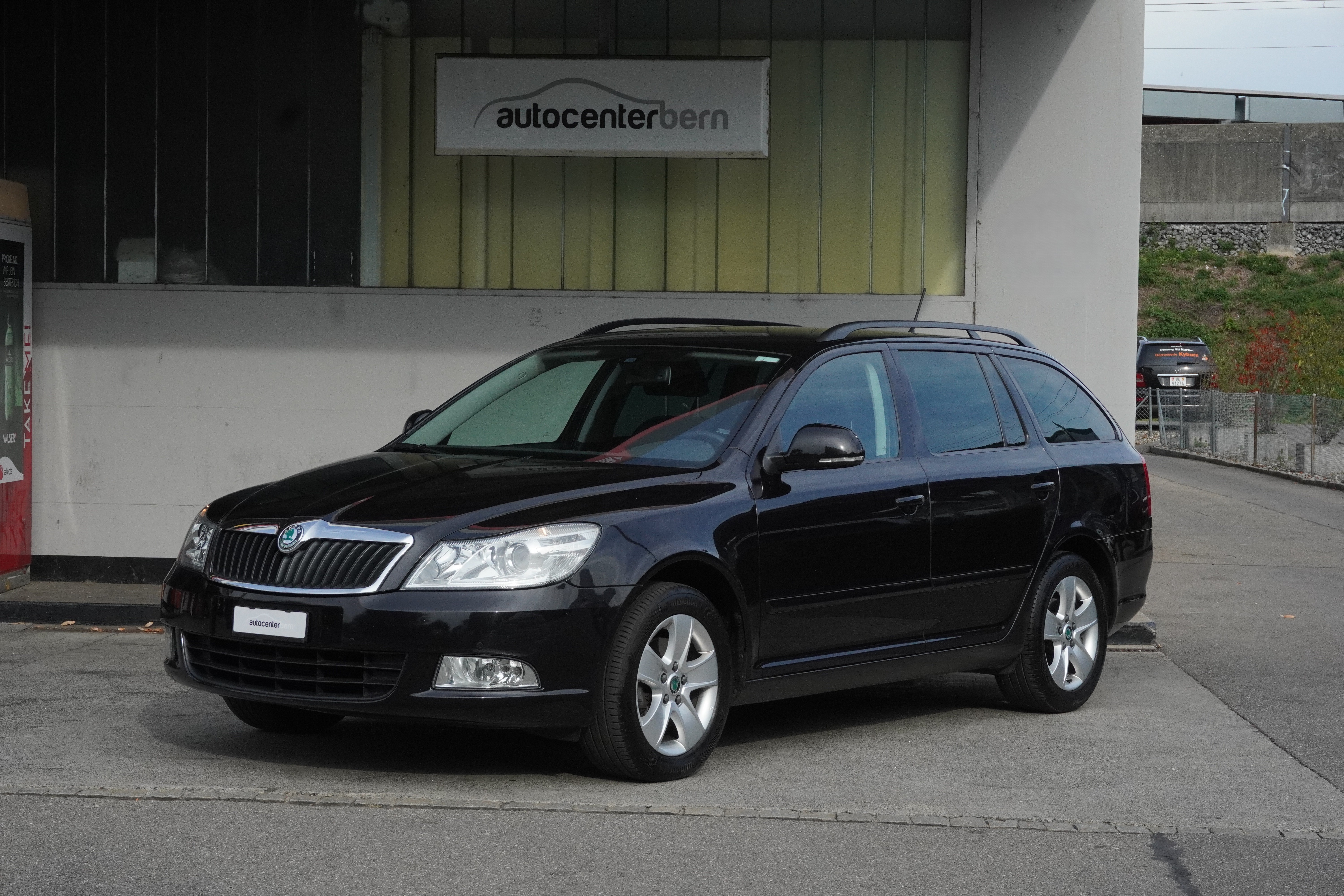Car photo