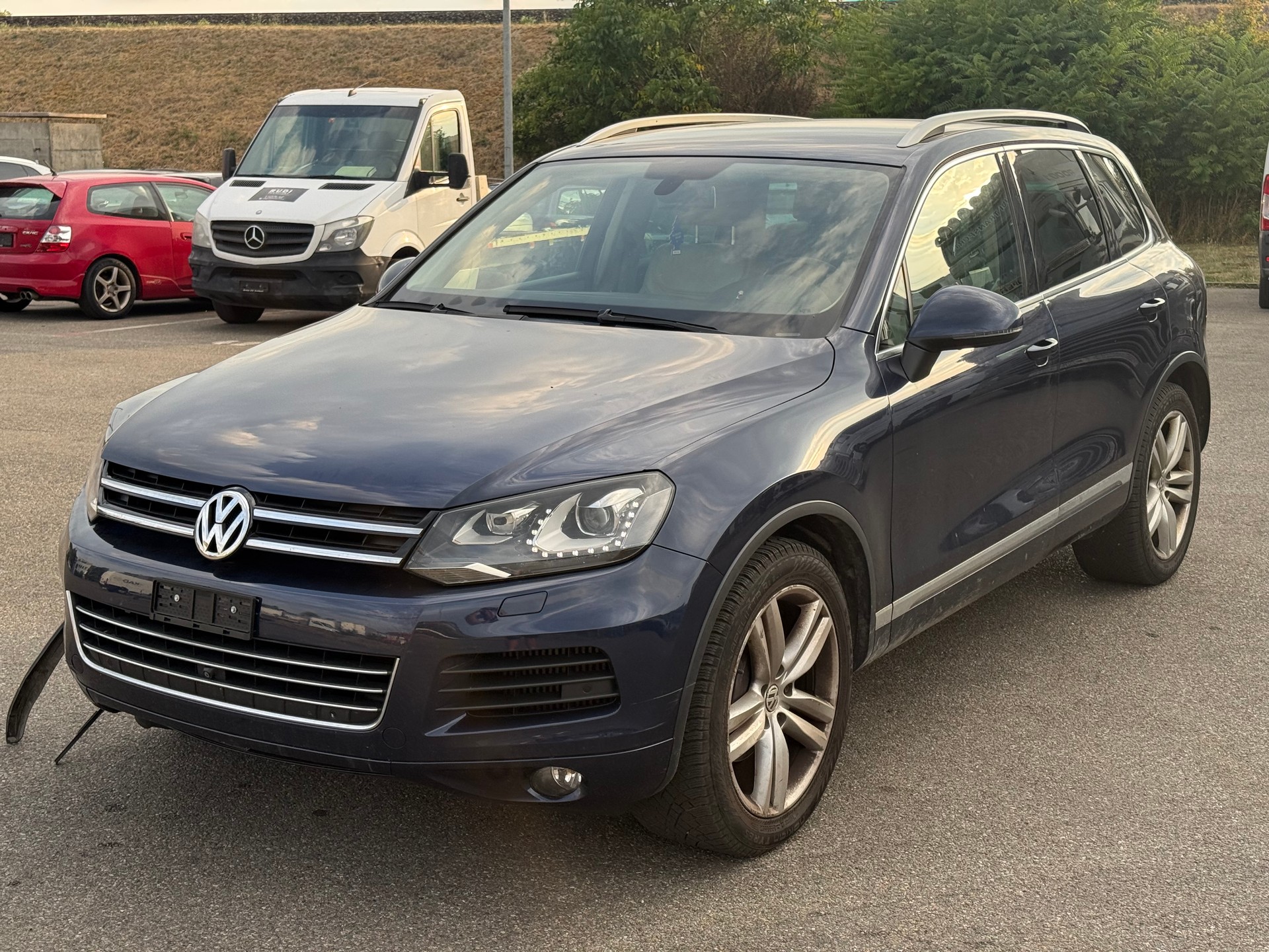 VW Touareg 3.0 TDI BlueMotion Technology Tiptronic-image-0
