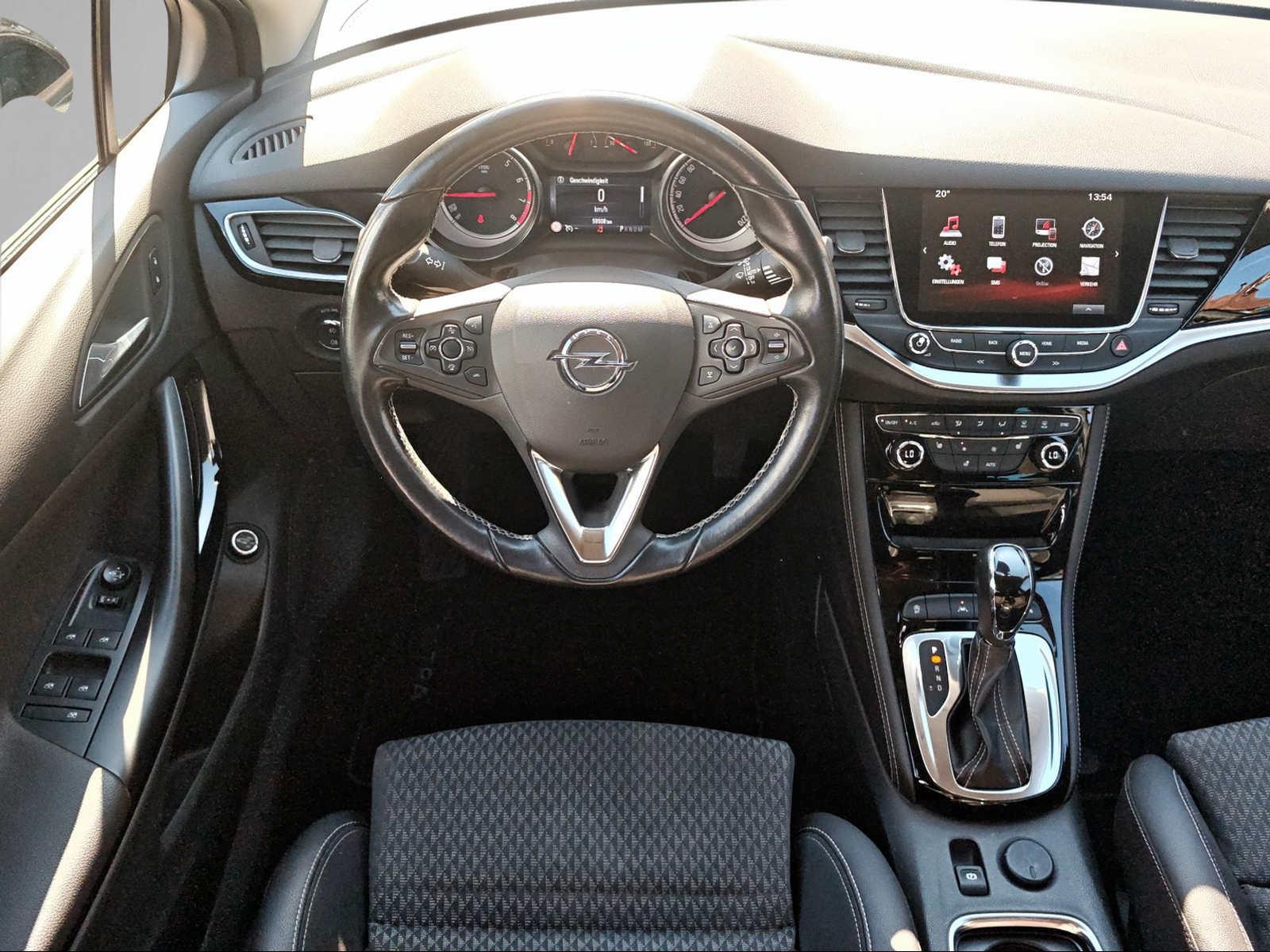OPEL Astra Sports Tourer 1.4 T 150 eTEC Black Ed. S/S (Black Edition)-image-11