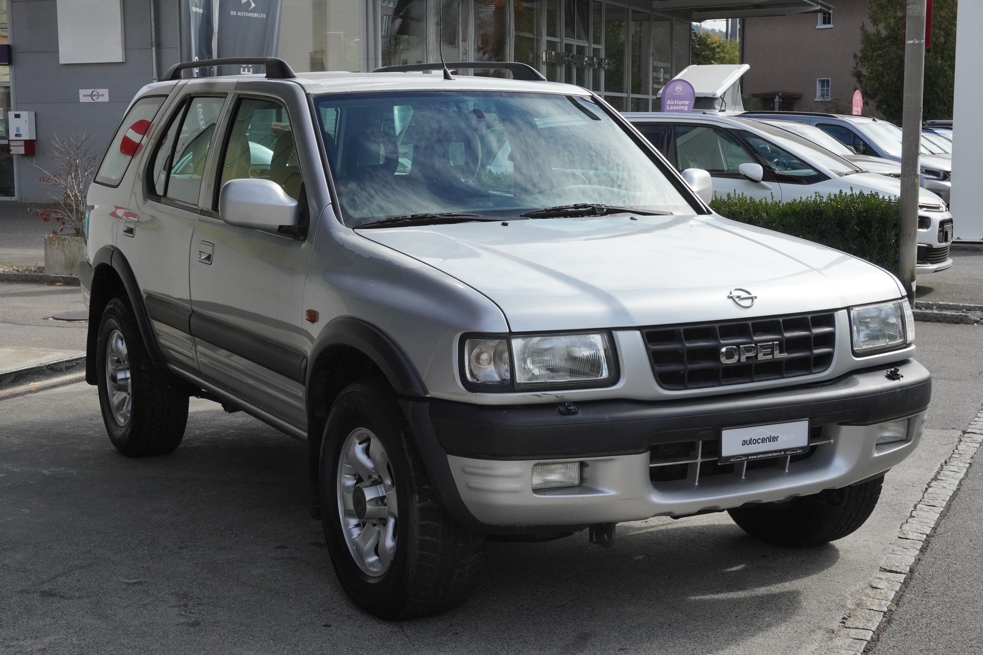 OPEL Frontera 3.2i V6 Limited-image-3