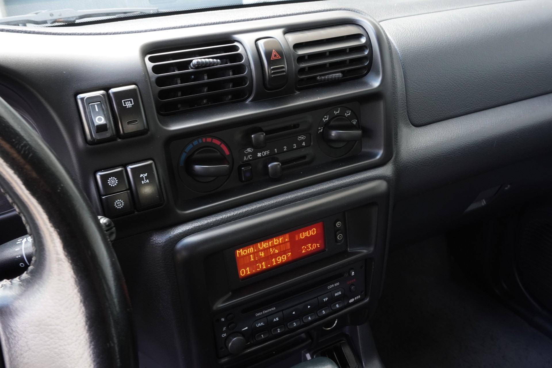 OPEL Frontera 3.2i V6 Limited-image-13