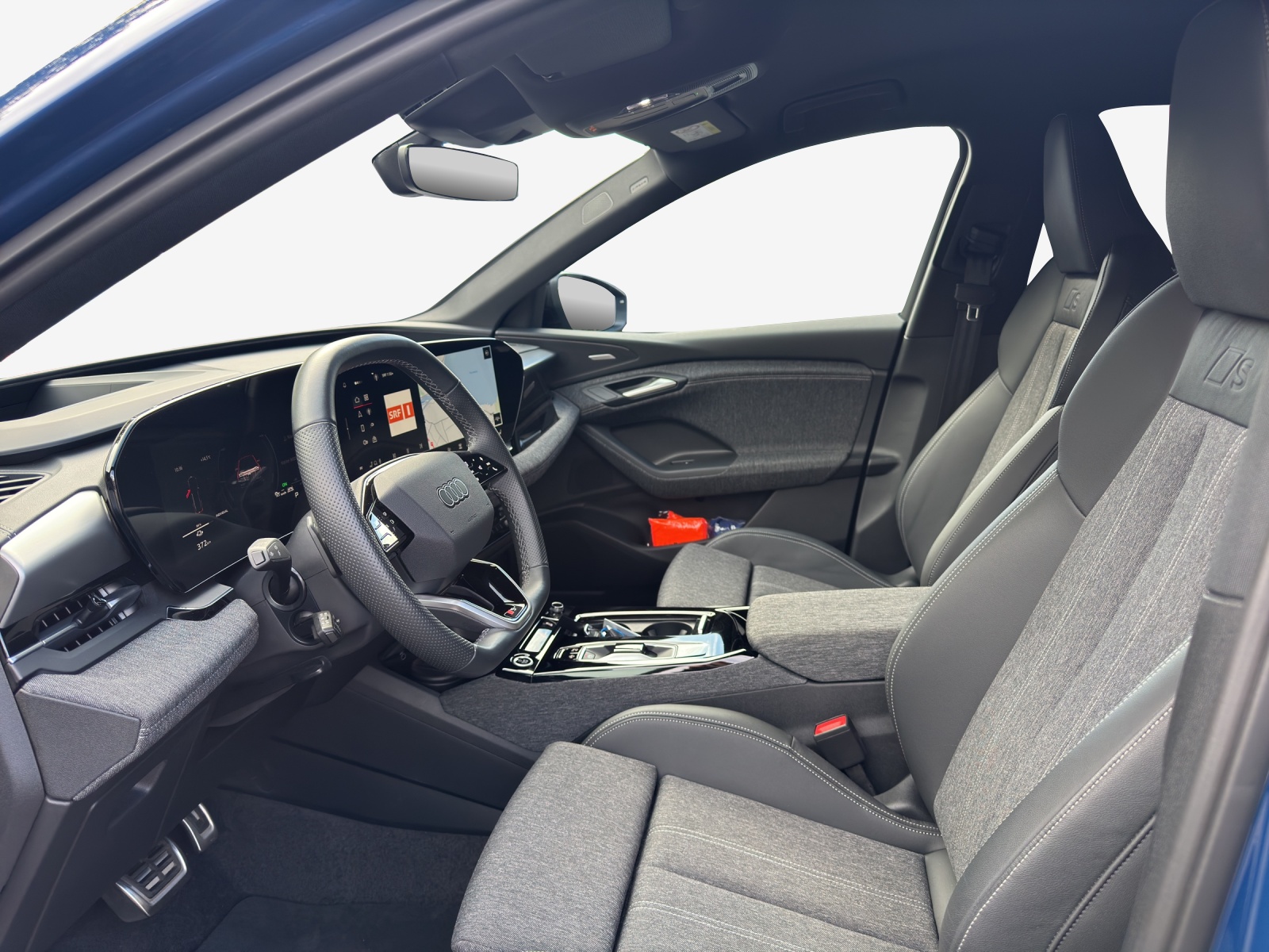 AUDI Q6 e-tron quattro-image-8
