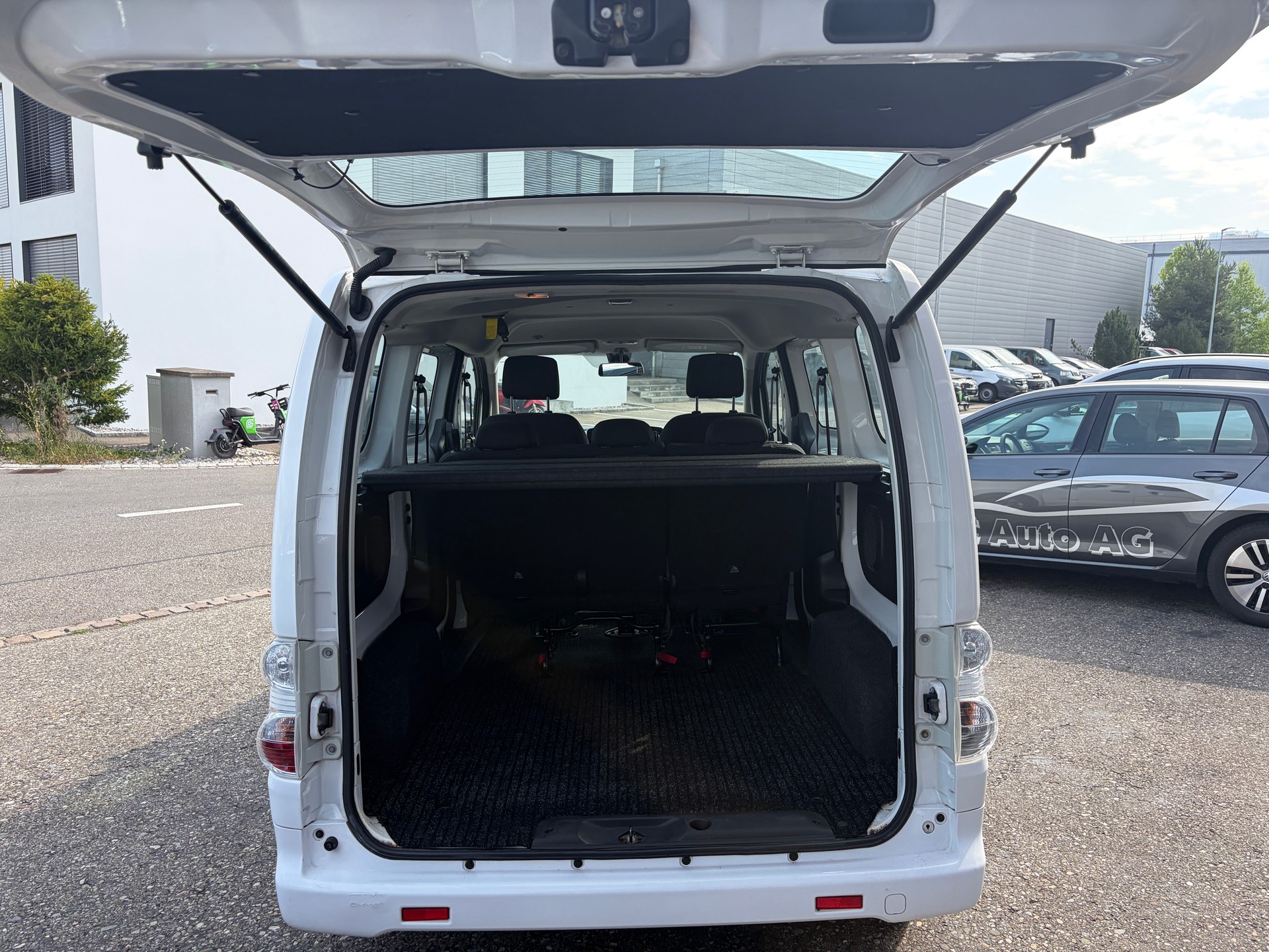 NISSAN e-NV200 Premium (incl. battery)-image-17