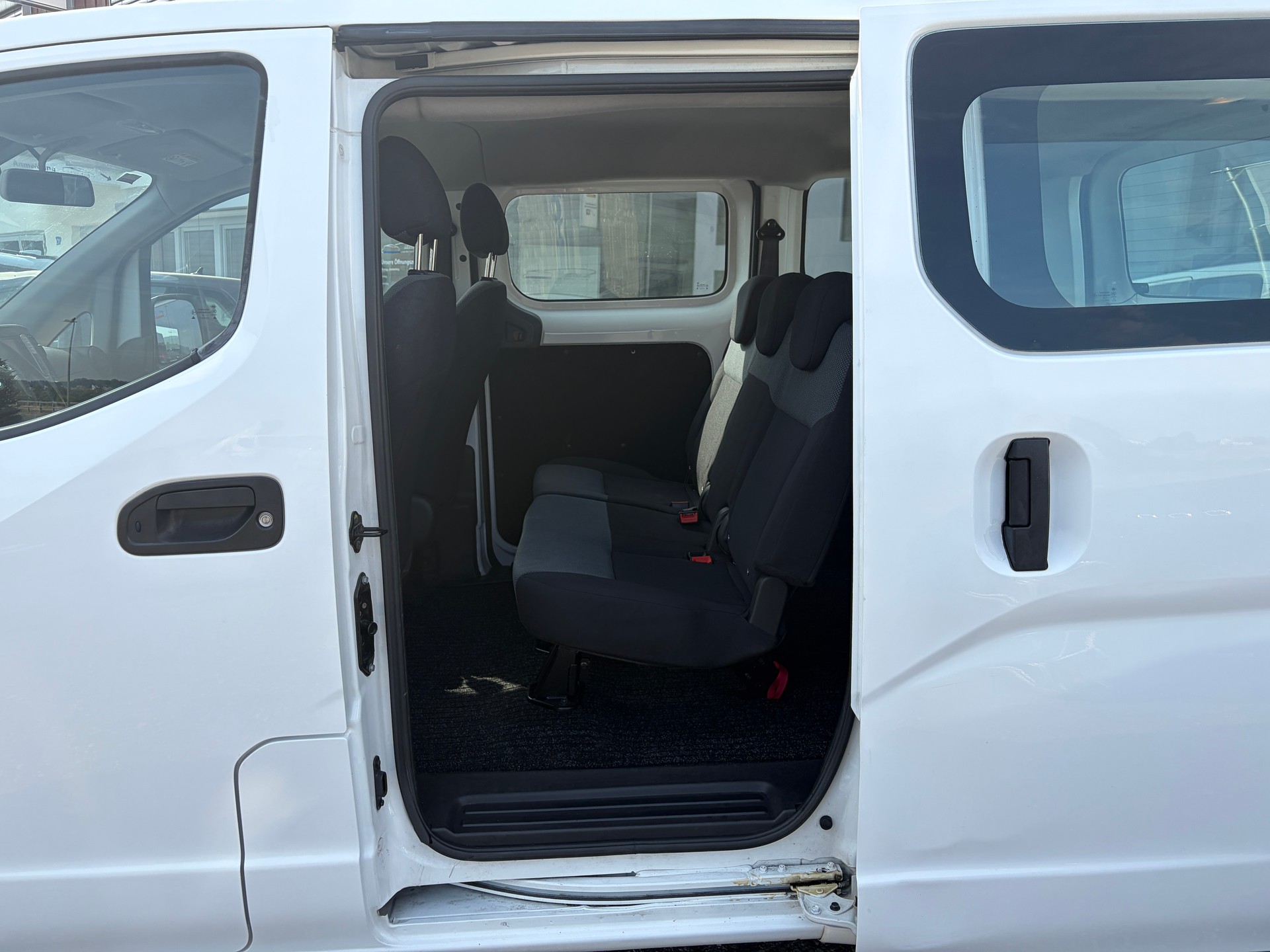 NISSAN e-NV200 Premium (incl. battery)-image-15