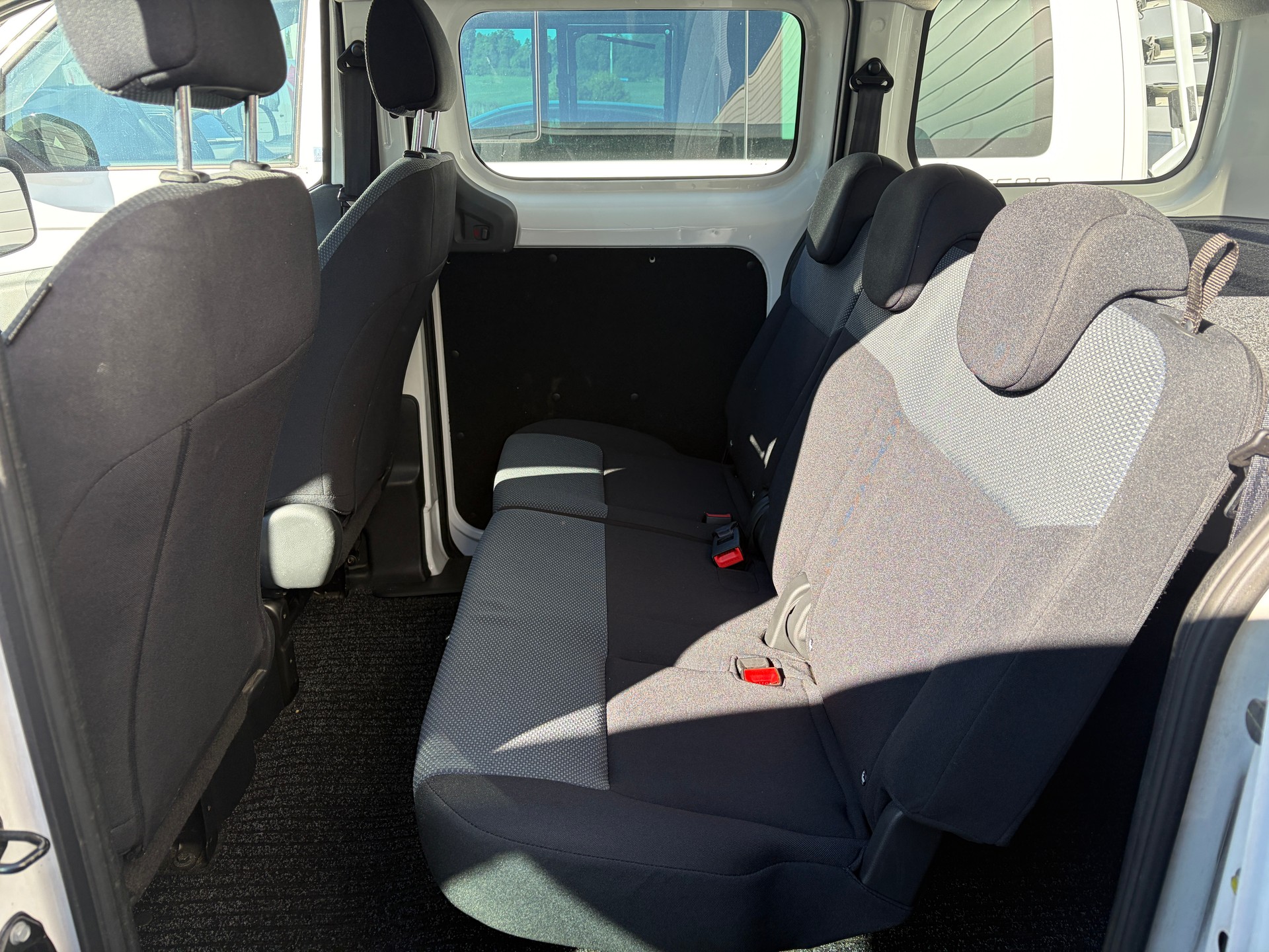 NISSAN e-NV200 Premium (incl. battery)-image-22
