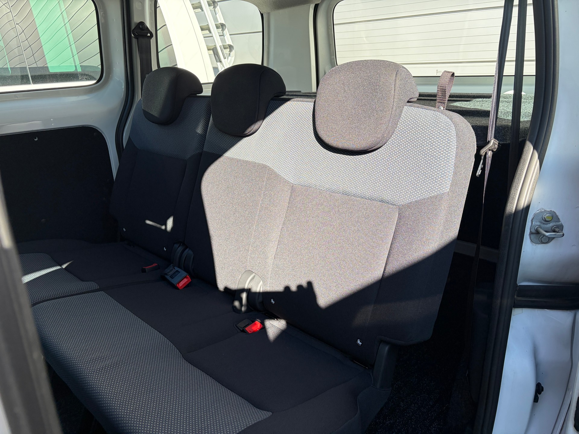 NISSAN e-NV200 Premium (incl. battery)-image-23