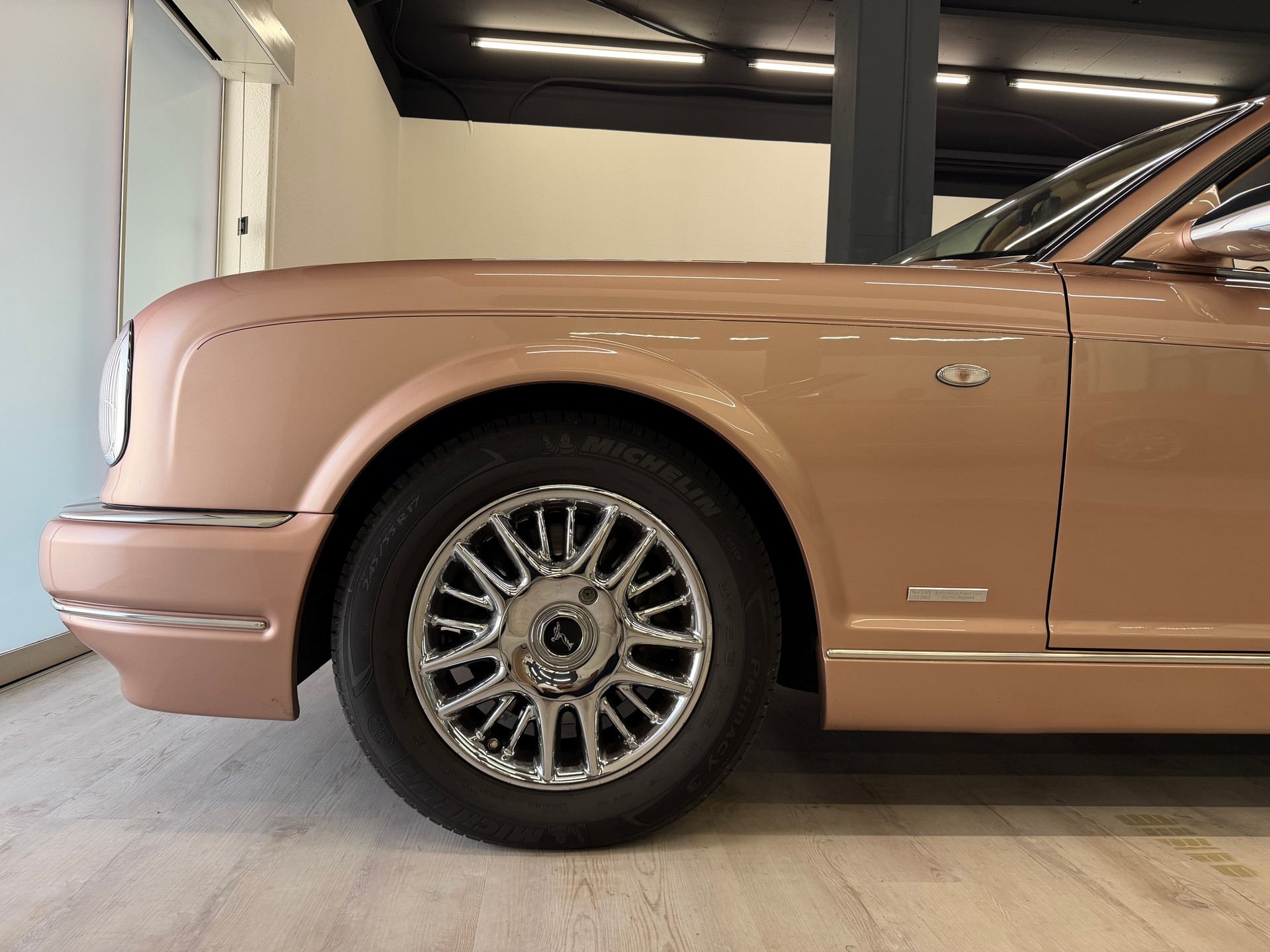 ROLLS-ROYCE Corniche Last of Line-image-28