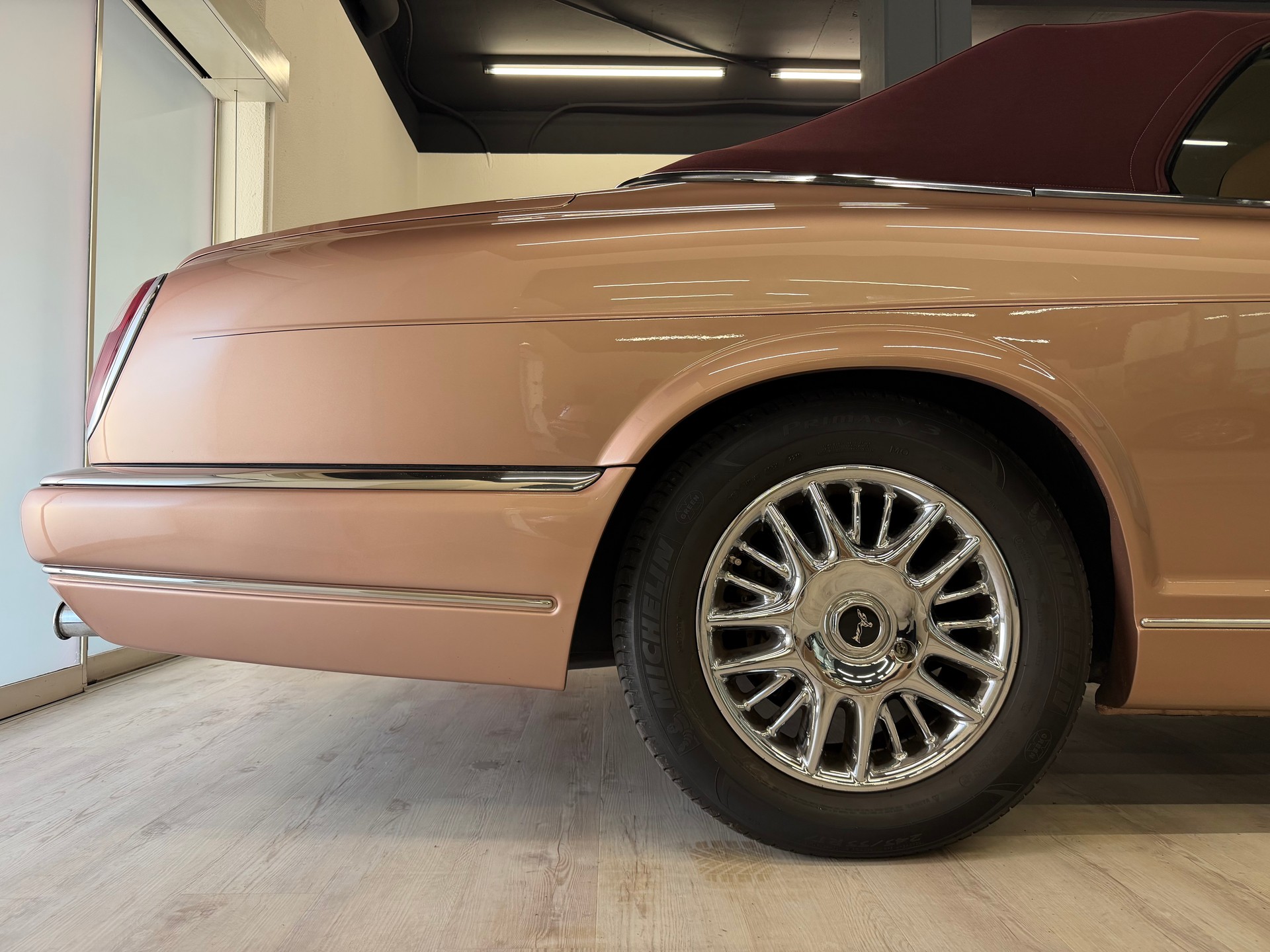 ROLLS-ROYCE Corniche Last of Line-image-7
