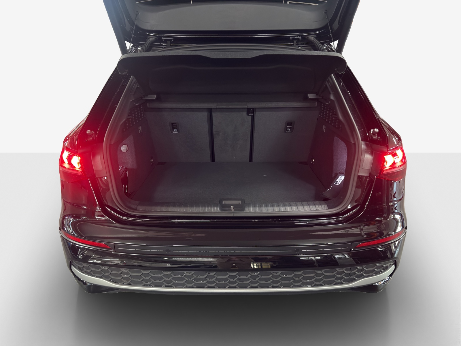 AUDI A3 Sportback TFSI 110 kW Attraction S tronic-image-11