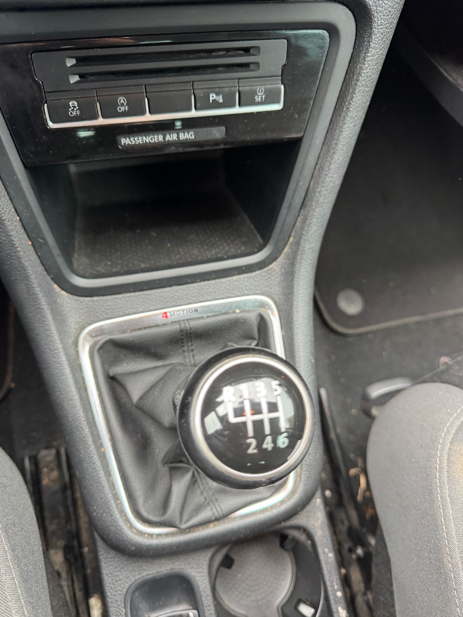 VW Sharan 2.0 TDI BMT Comfortline 4Motion-image-12