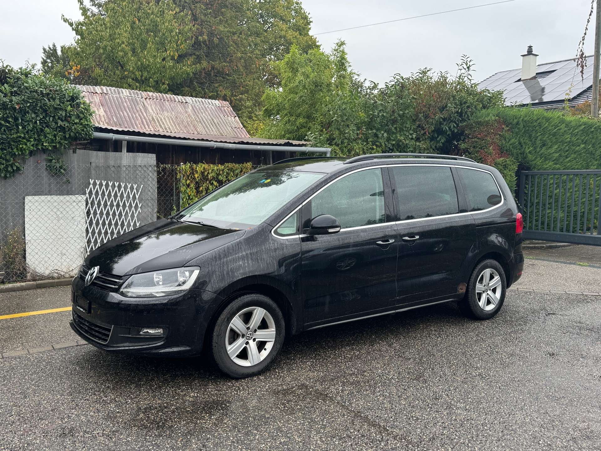 VW Sharan 2.0 TDI BMT Comfortline 4Motion-image-1