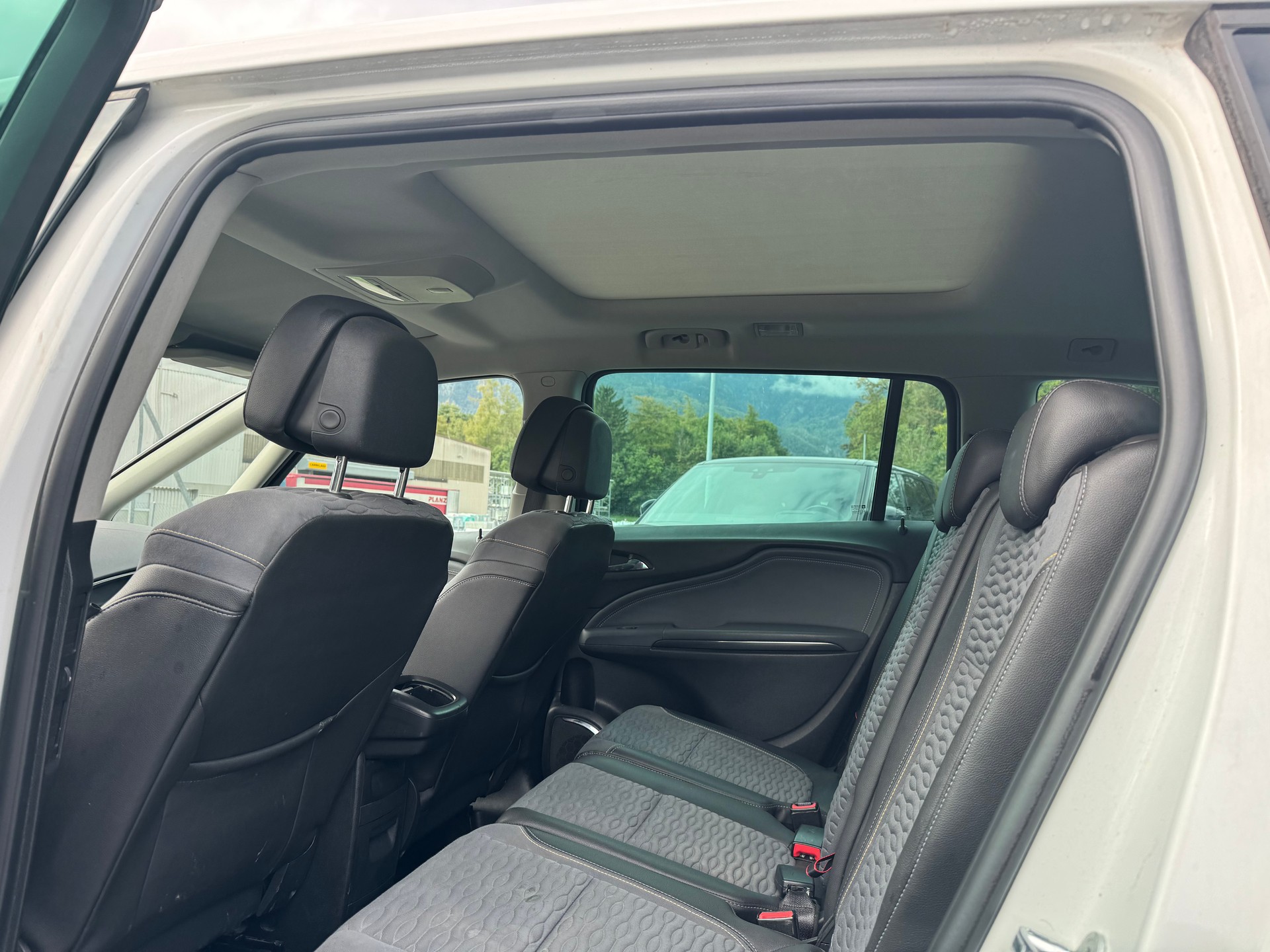 OPEL Zafira Tourer 1.4i 16V Turbo Sport Automatic-image-10