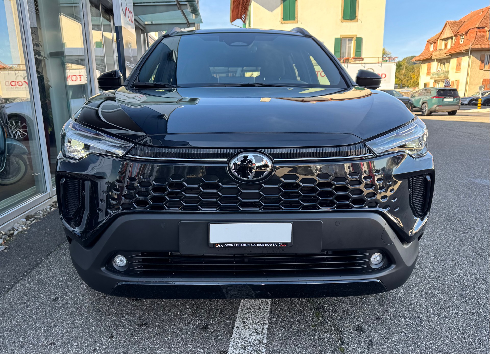 TOYOTA Corolla Cross 2.0 Trend e-CVT-image-1