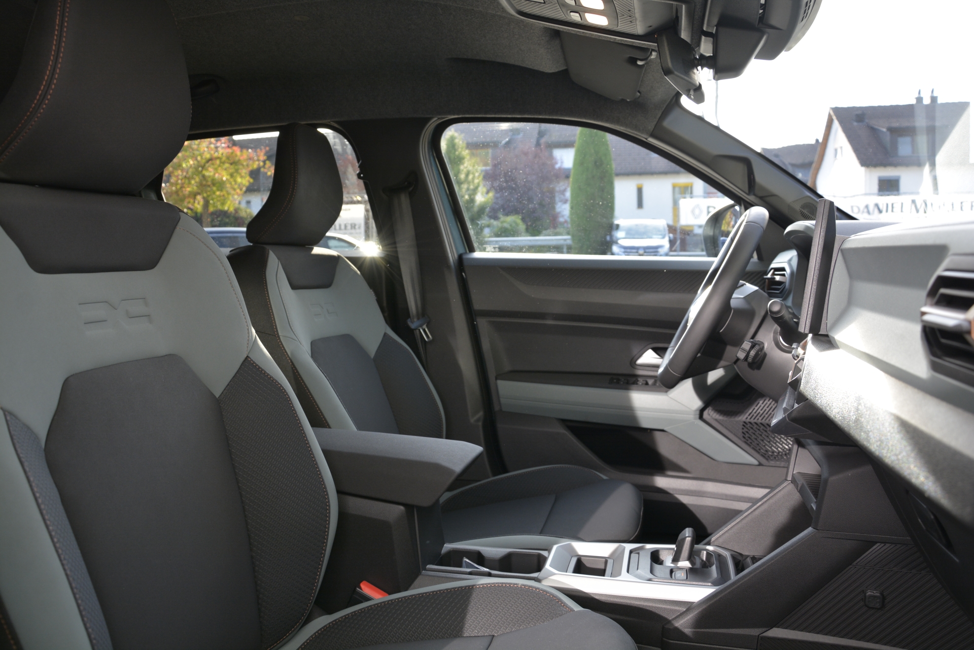 DACIA DUSTER extreme hybrid 155-image-5