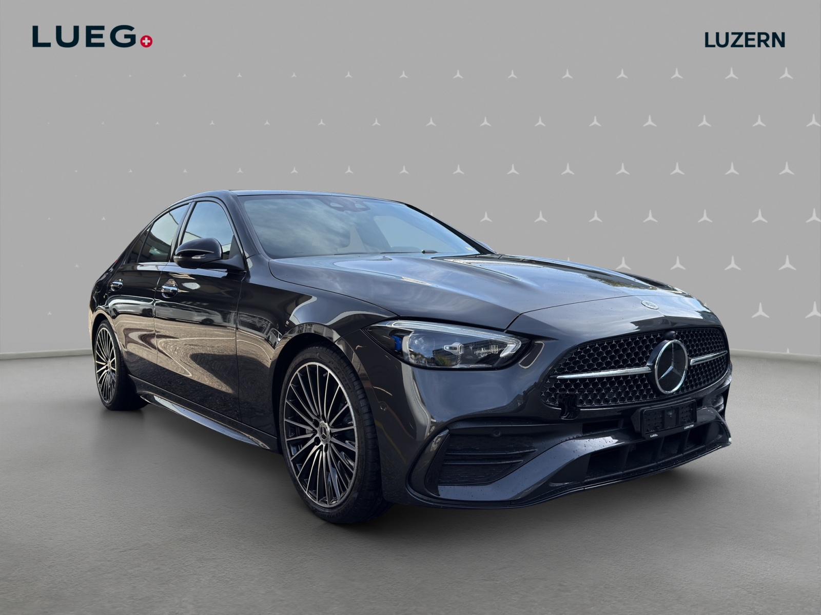 MERCEDES-BENZ C 300 4 Matic-image-4
