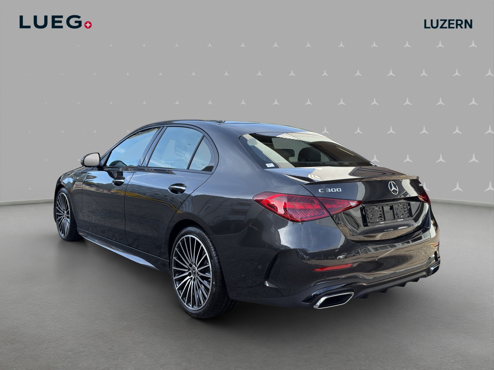 MERCEDES-BENZ C 300 4 Matic-image-2