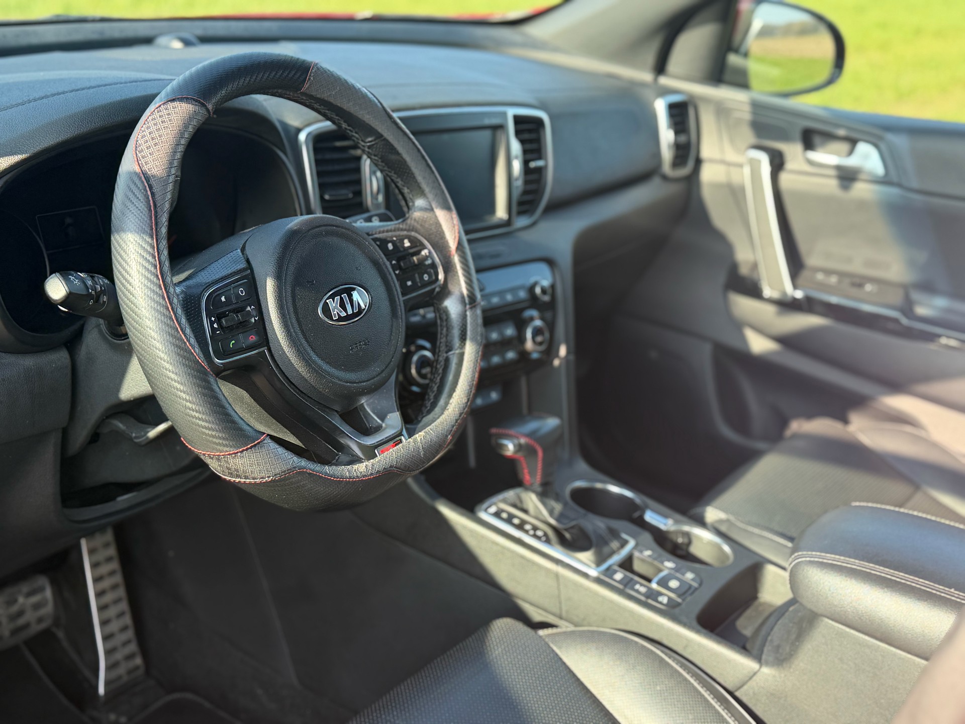 KIA Sportage 1.6 T-GDi Style GT Line 4WD Automat-image-12