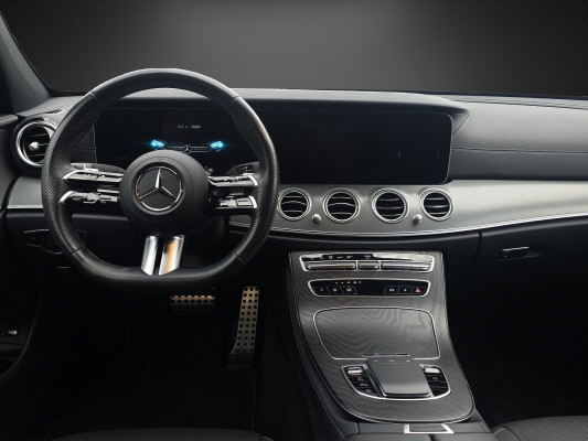 MERCEDES-BENZ E 220 d 4Matic-image-7