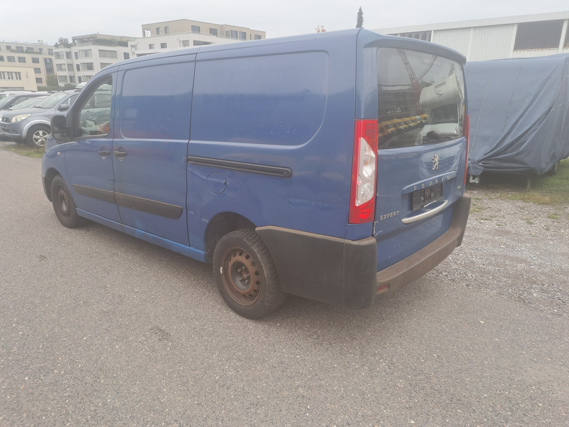 PEUGEOT Expert 2.0 HDi 229 L2H1-image-6