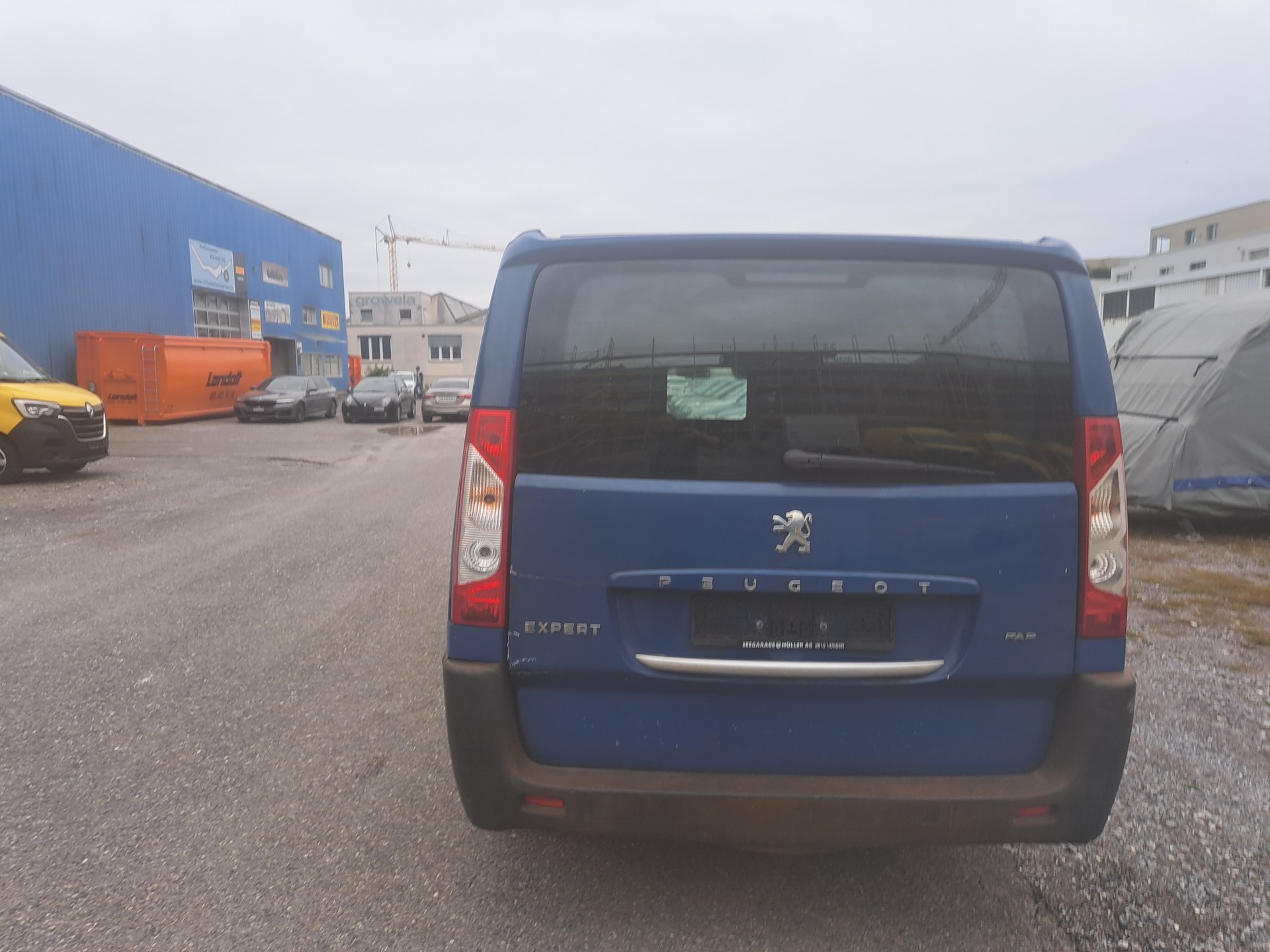 PEUGEOT Expert 2.0 HDi 229 L2H1-image-7